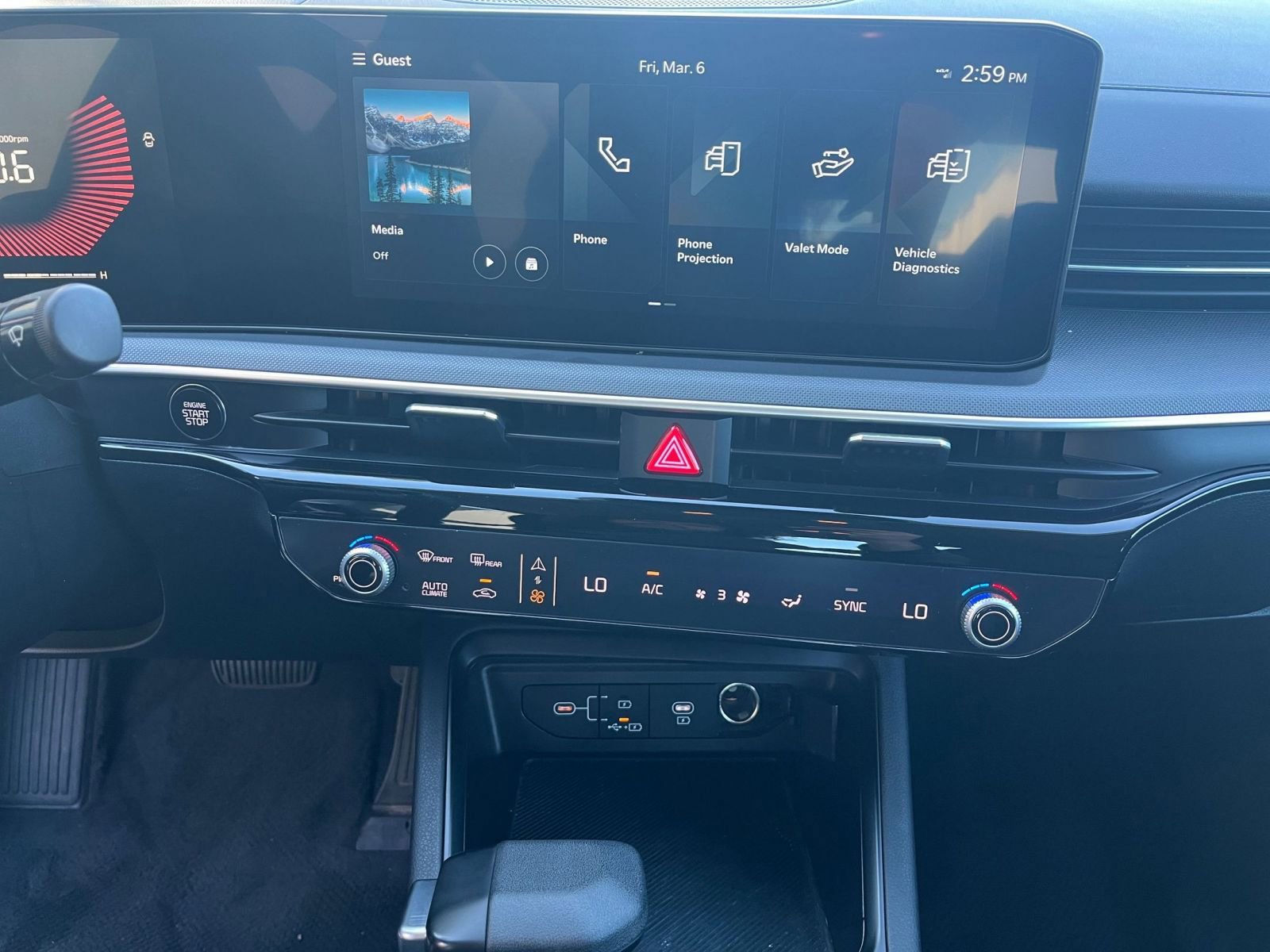 Thumbnail: 2025 Kia K5 - 17