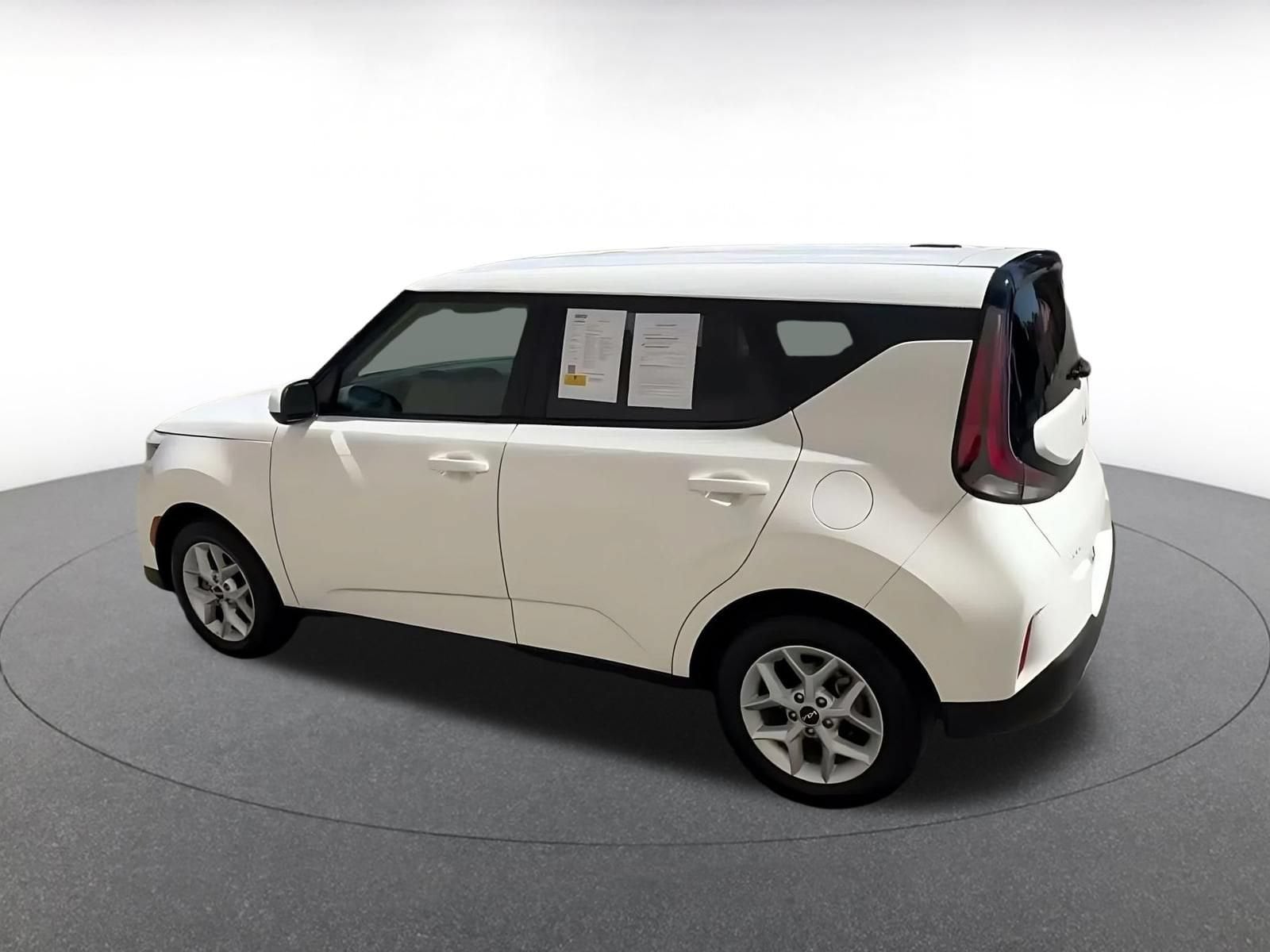 Thumbnail: 2025 Kia Soul - 8