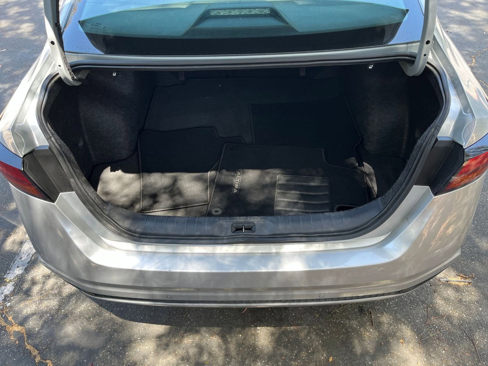2024 Nissan Altima SV 25