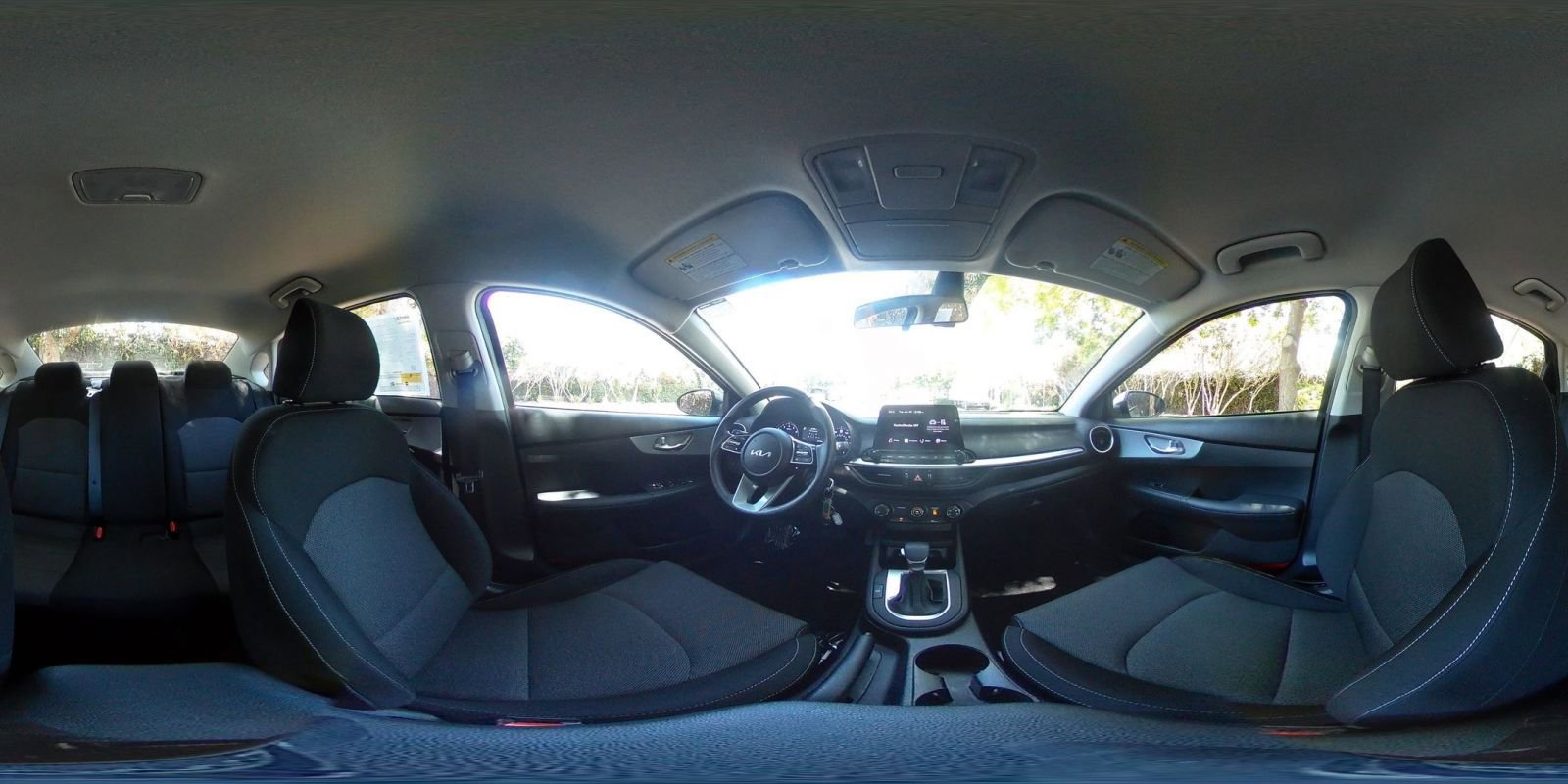 Thumbnail: 2024 Kia Forte - 35