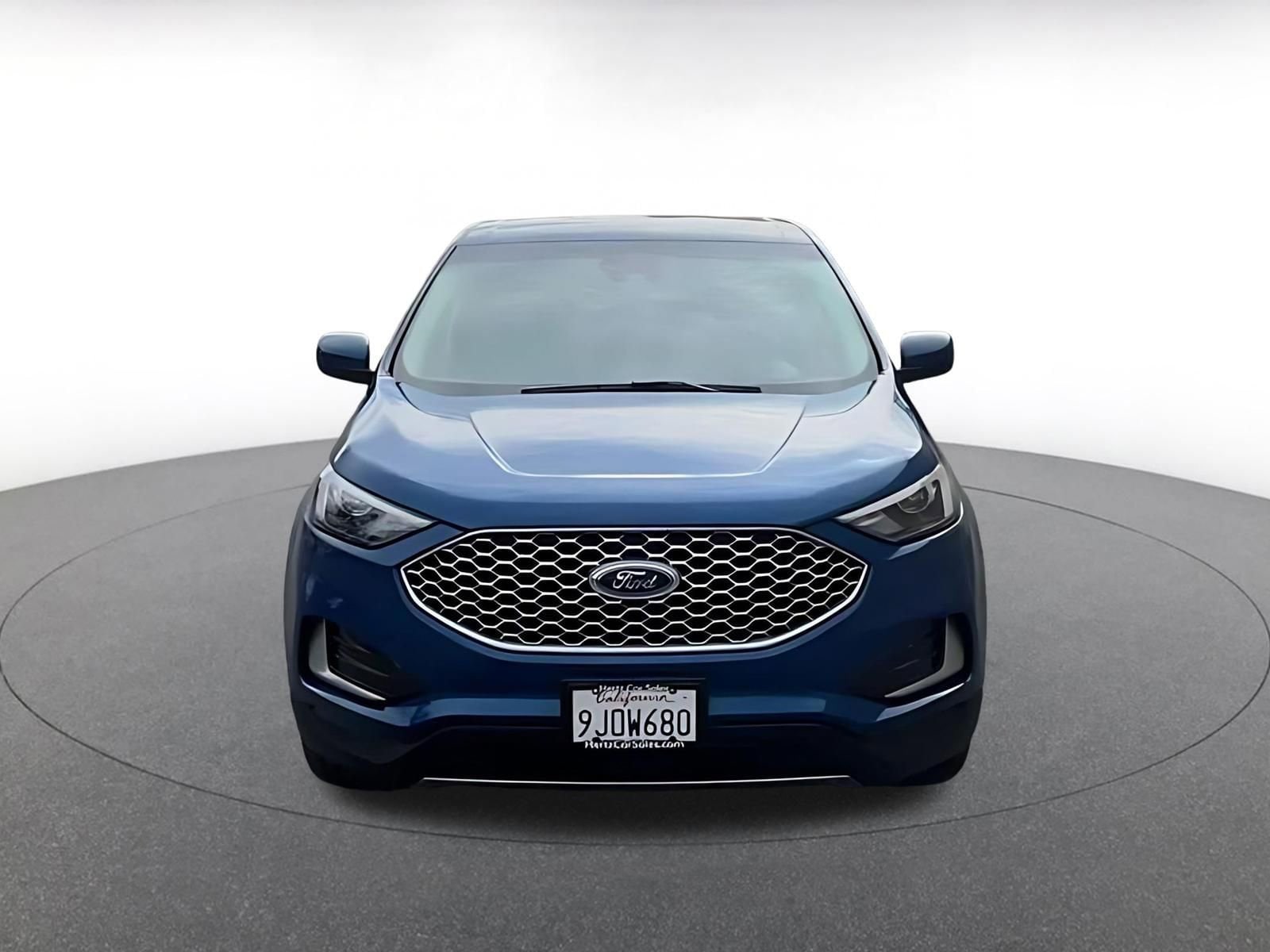 Thumbnail: 2024 Ford Edge - 4