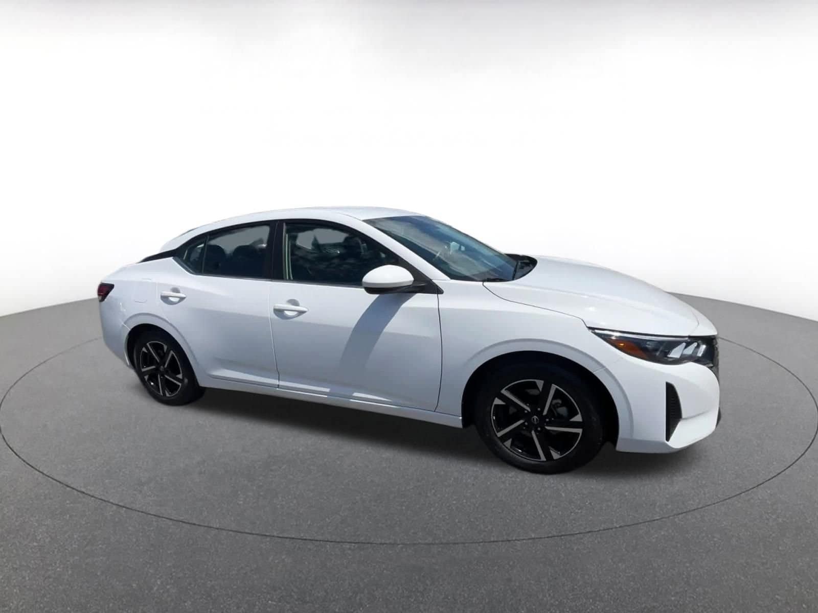 Thumbnail: 2024 Nissan Sentra - 2
