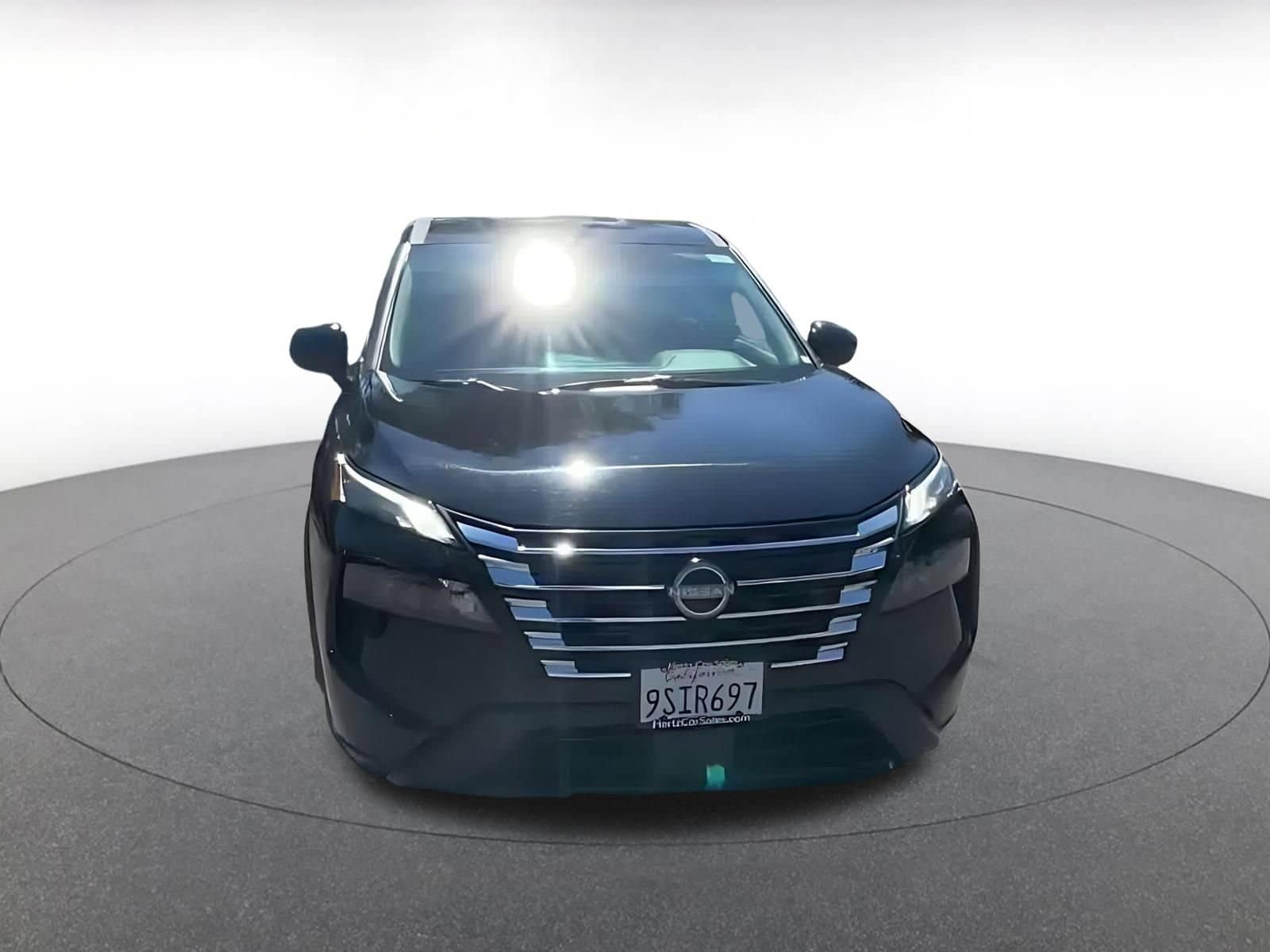 Thumbnail: 2025 Nissan Rogue - 3