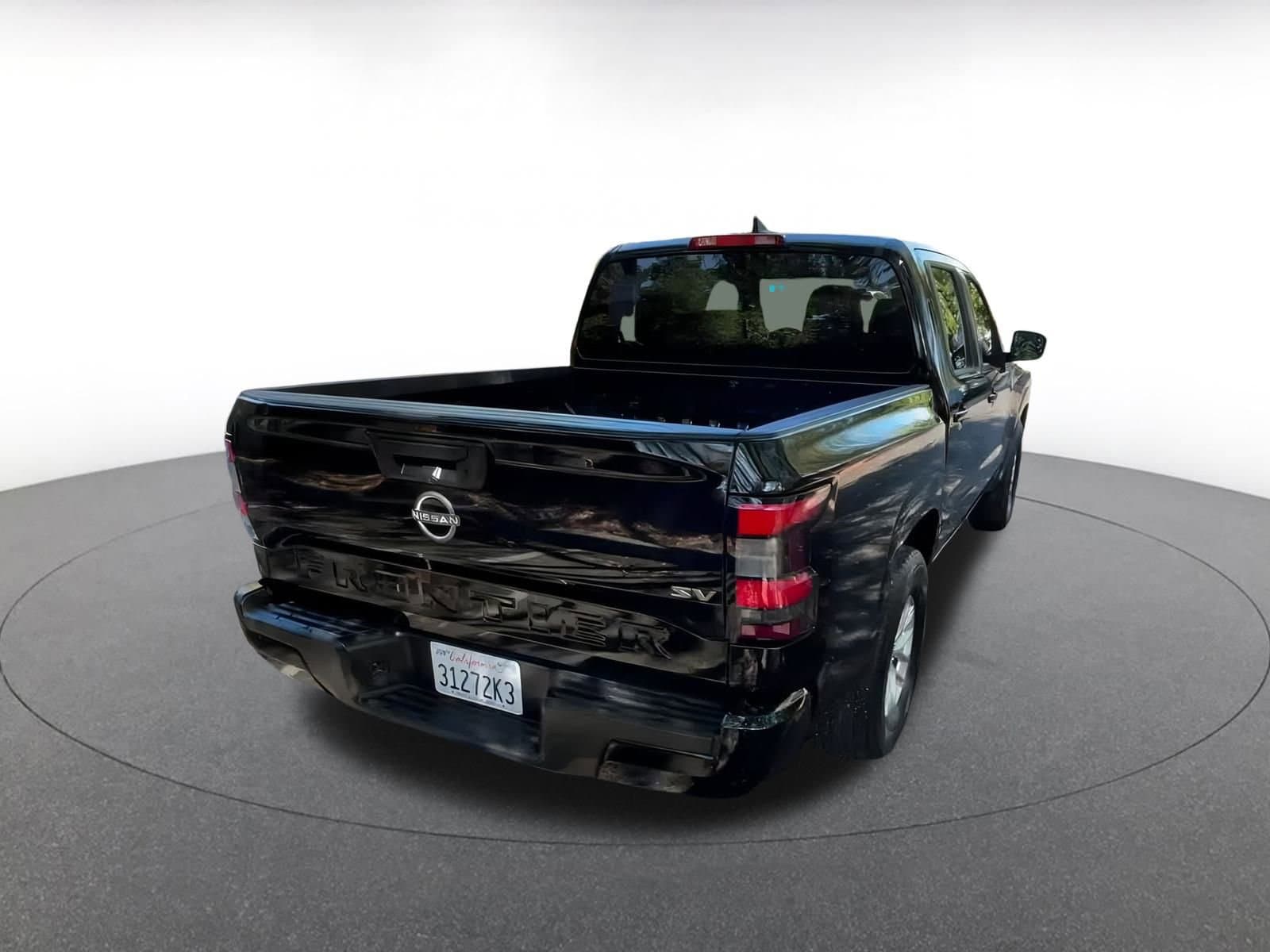 Thumbnail: 2024 Nissan Frontier - 14