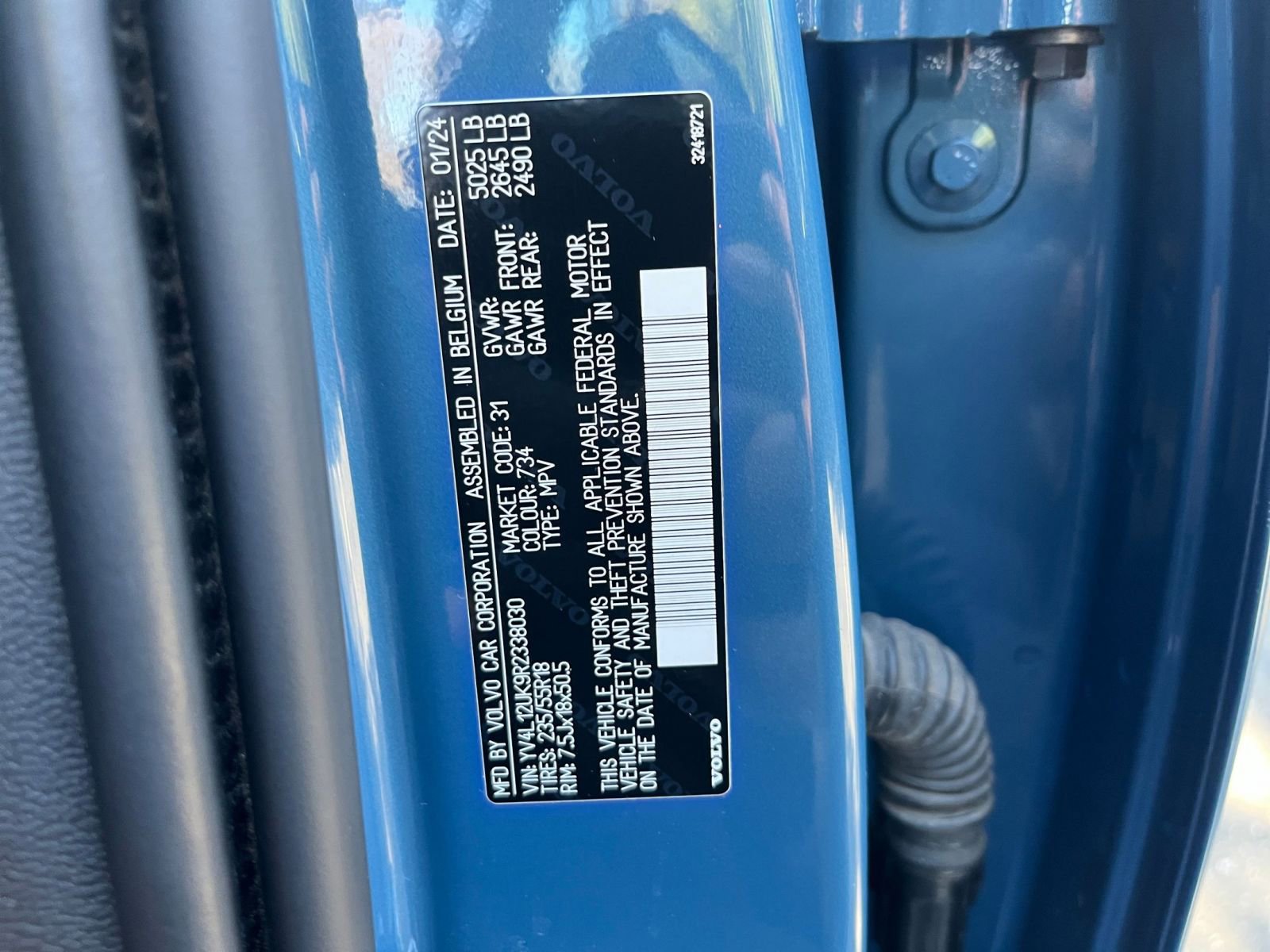 Thumbnail: 2024 Volvo XC40 - 32