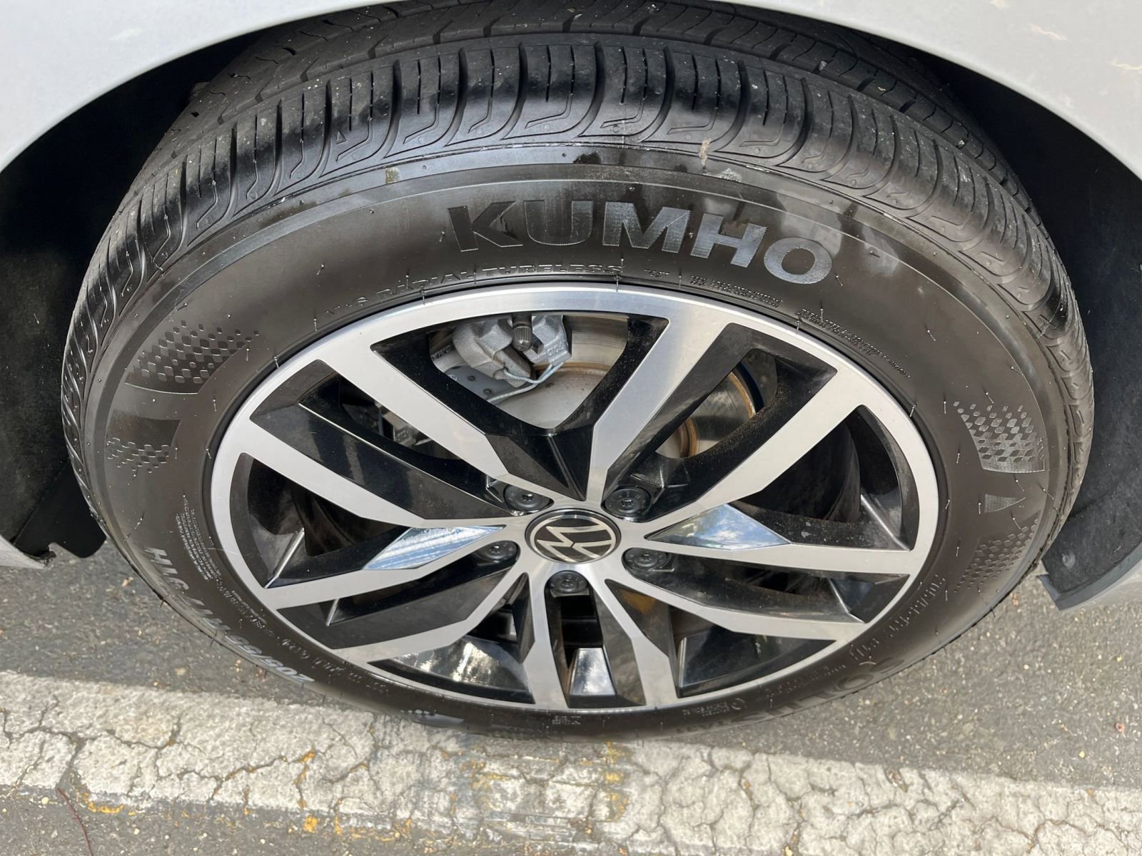 Thumbnail: 2025 Volkswagen Jetta - 28