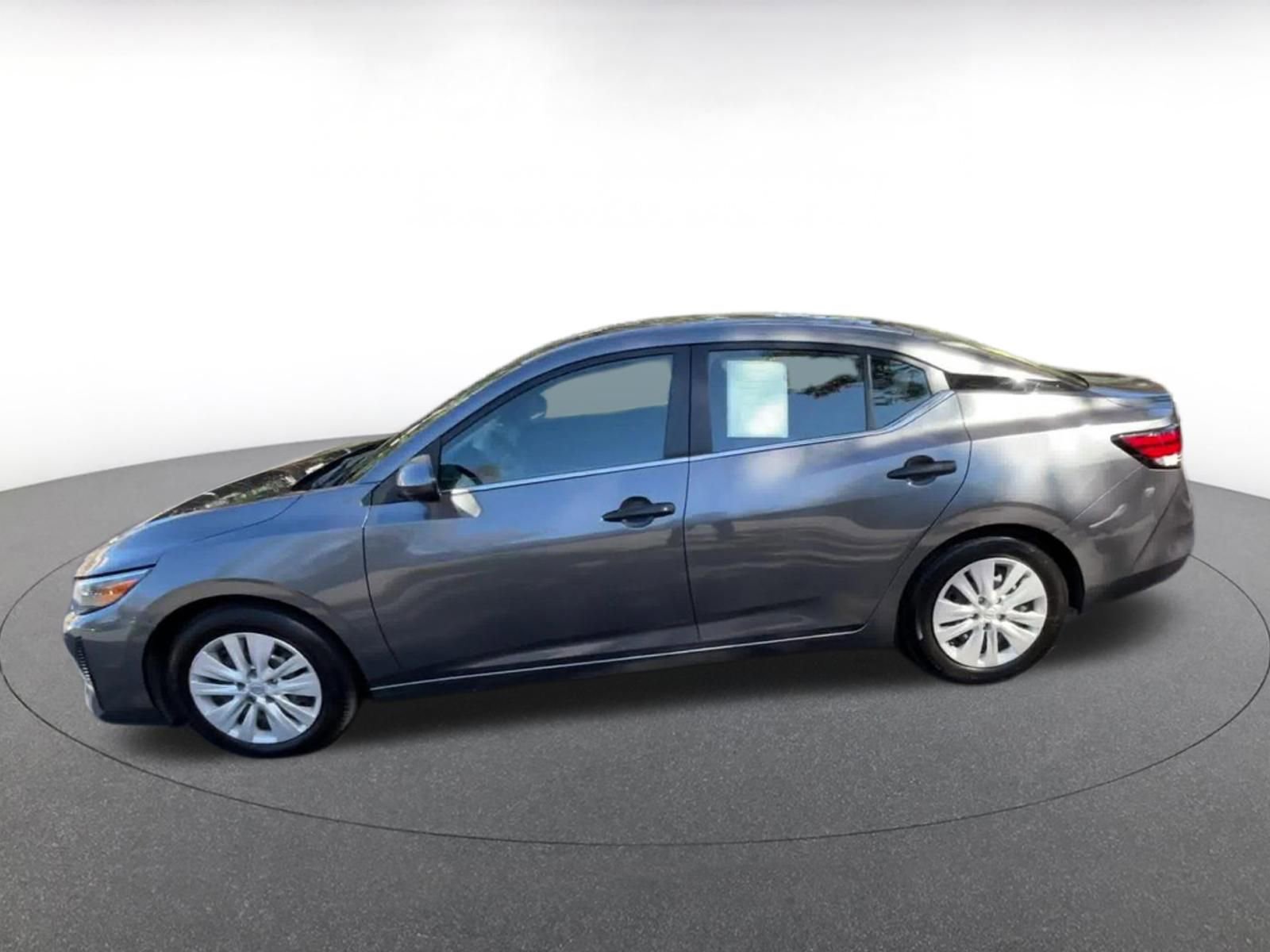 Thumbnail: 2025 Nissan Sentra - 9