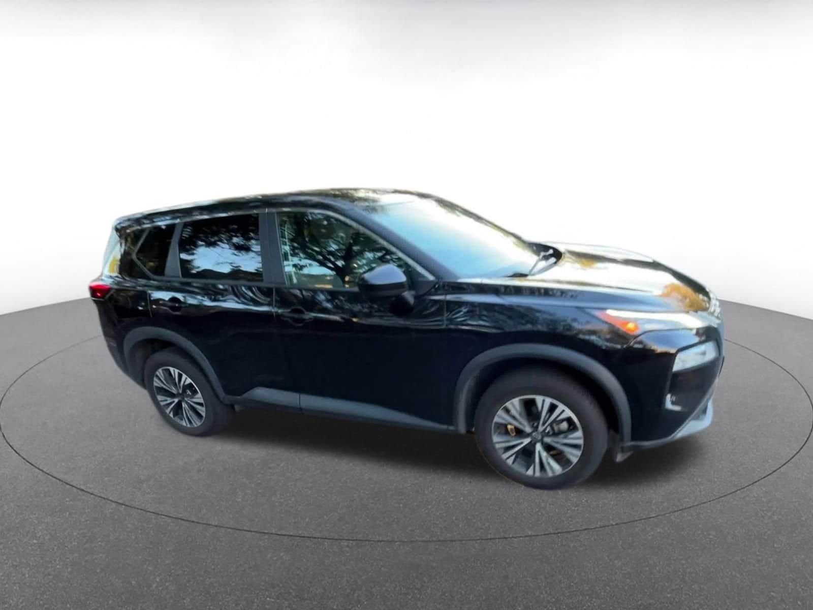 Thumbnail: 2023 Nissan Rogue - 2