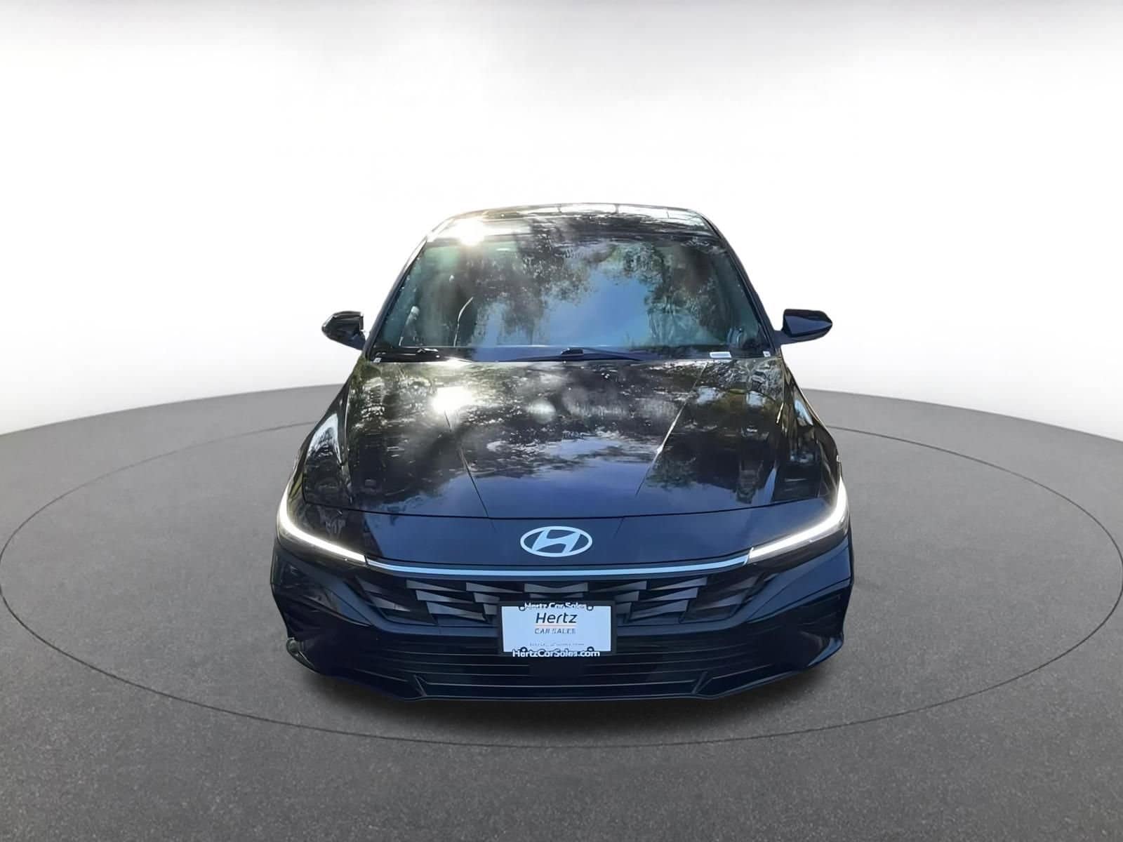 Thumbnail: 2025 Hyundai Elantra - 4