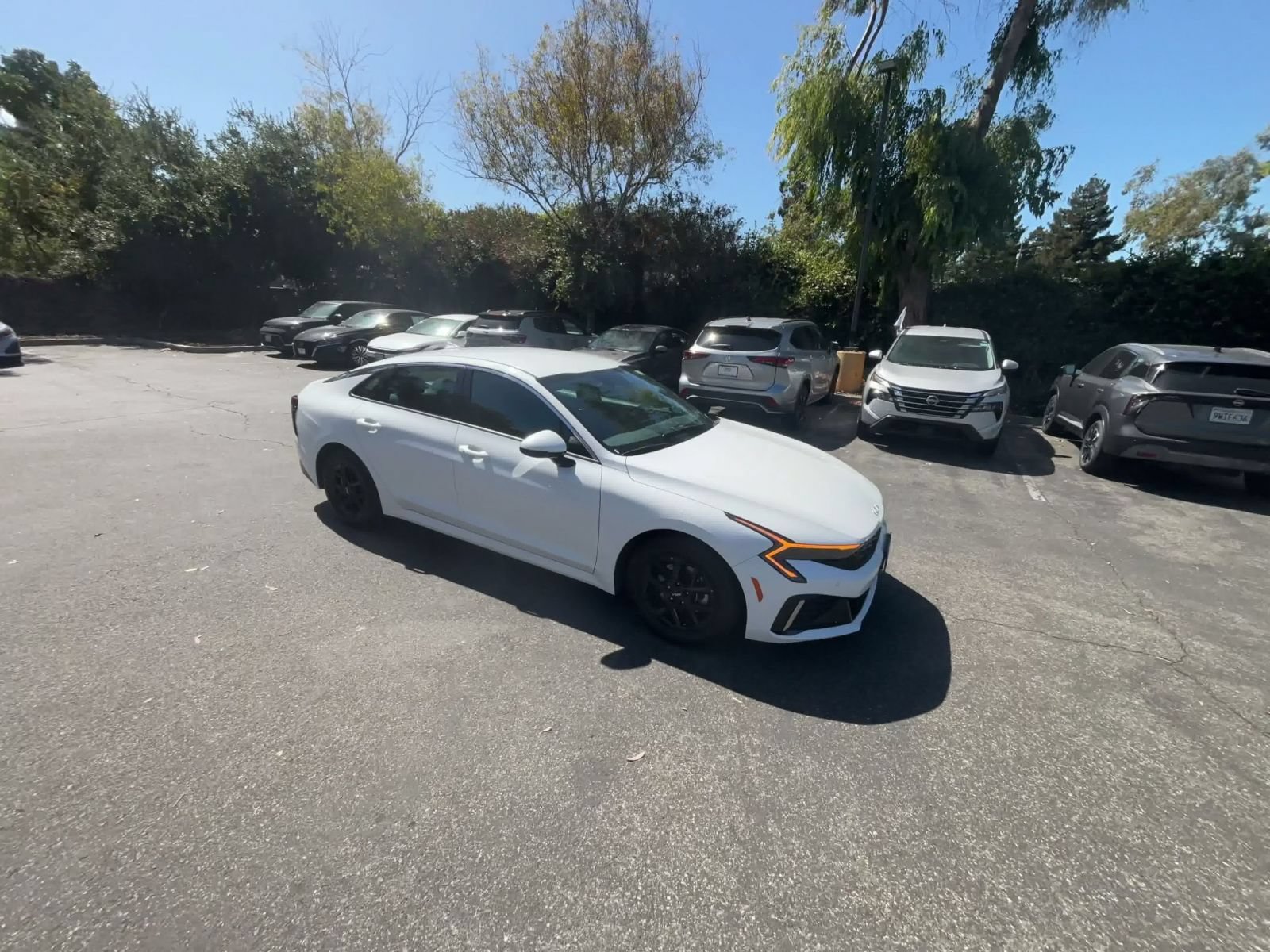 Thumbnail: 2025 Kia K5 - 2