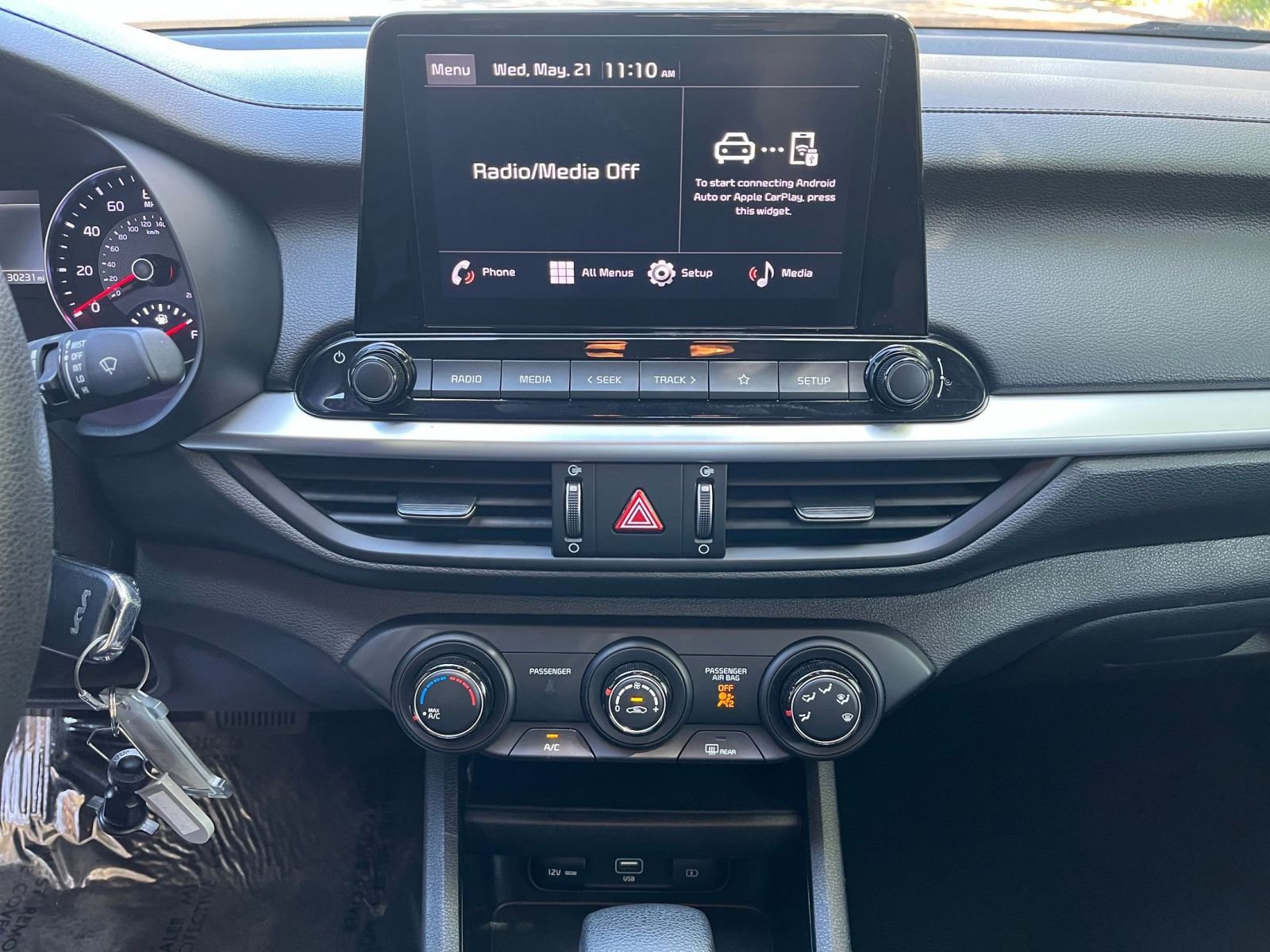 Thumbnail: 2024 Kia Forte - 15