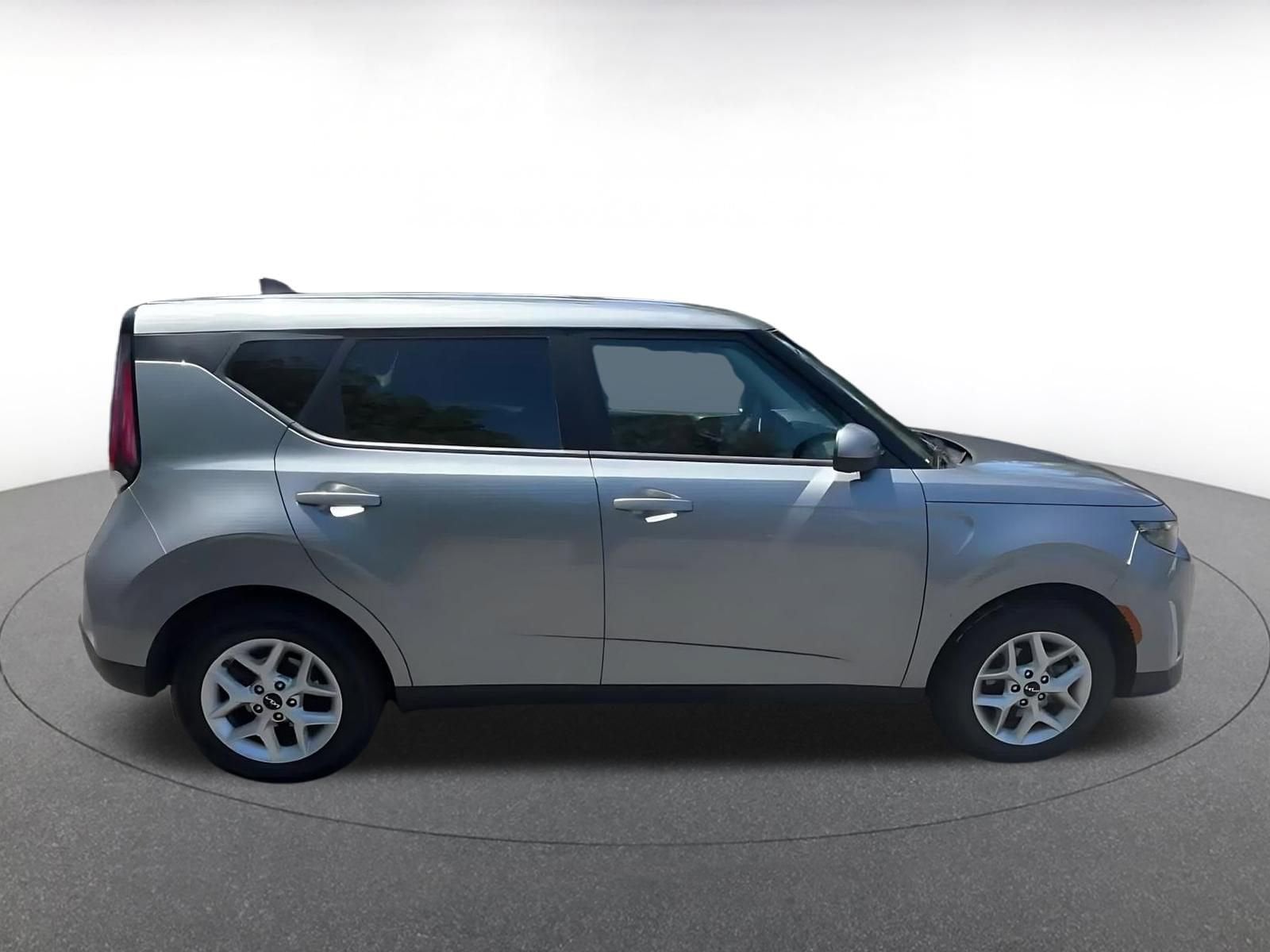 Thumbnail: 2025 Kia Soul - 16
