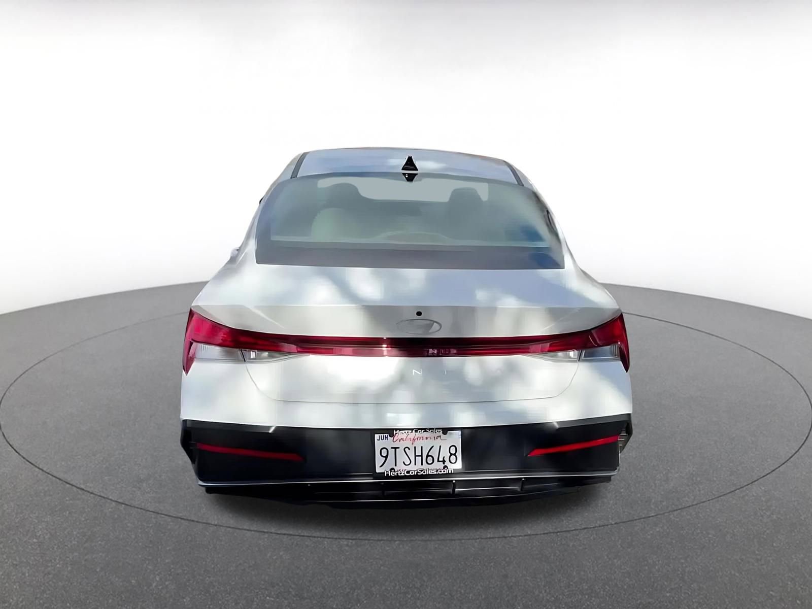 Thumbnail: 2025 Hyundai Elantra - 12