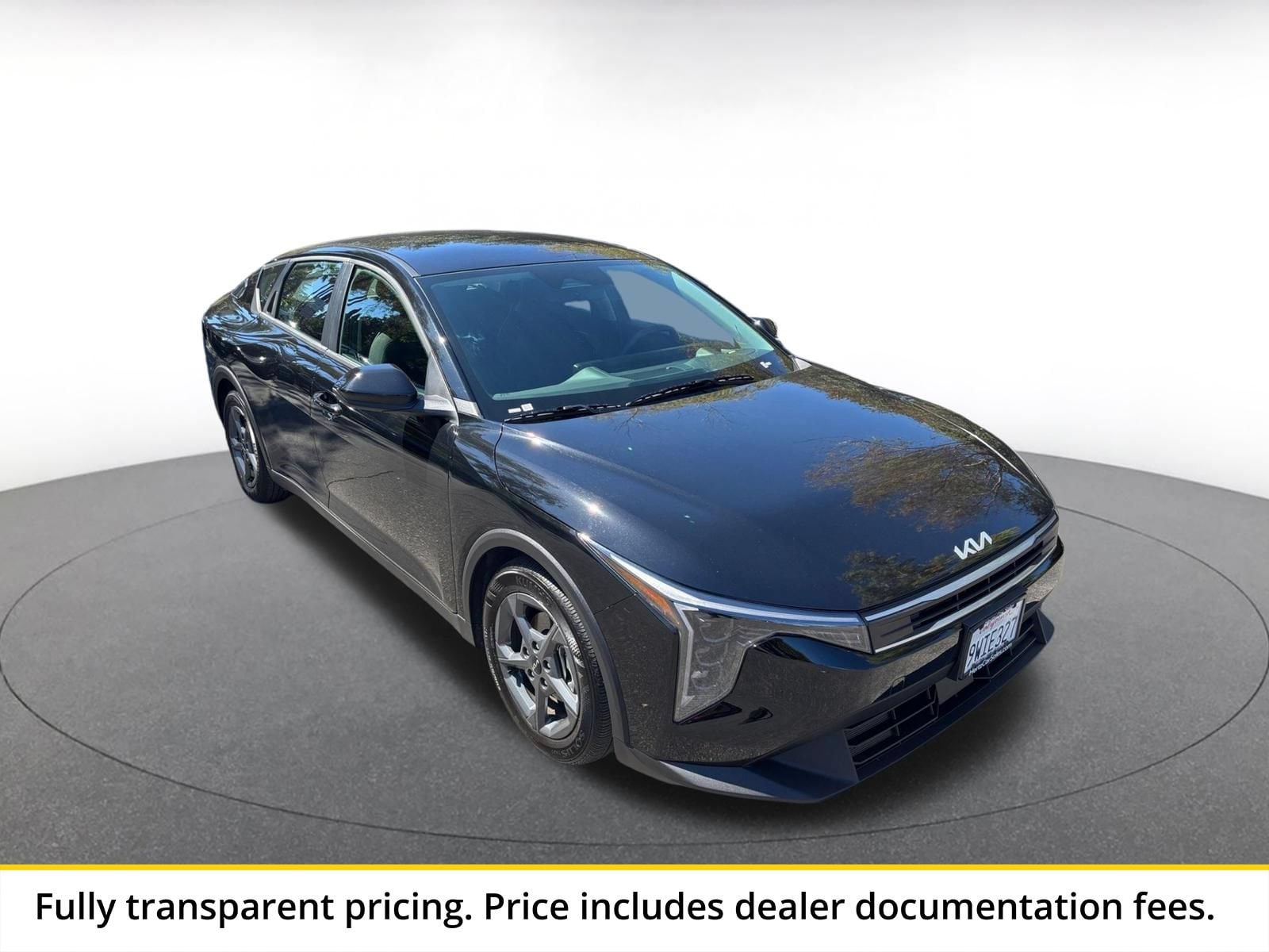 Thumbnail: 2026 Kia K4 - 1