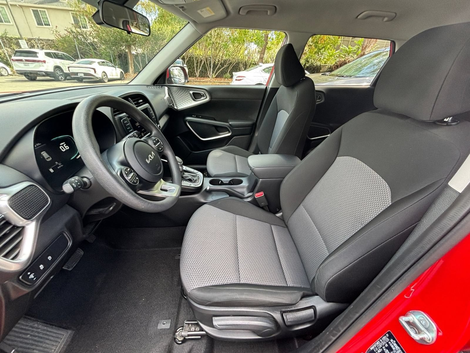 Thumbnail: 2025 Kia Soul - 24