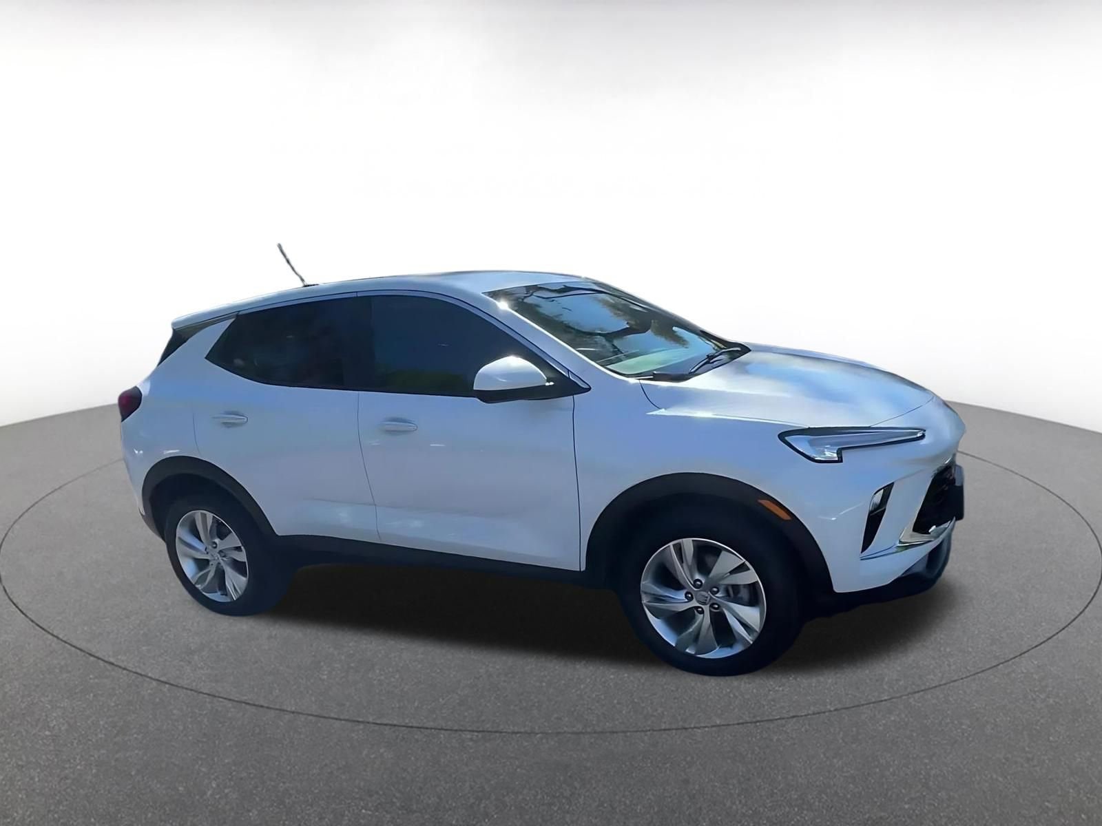 Thumbnail: 2025 Buick Encore GX - 2