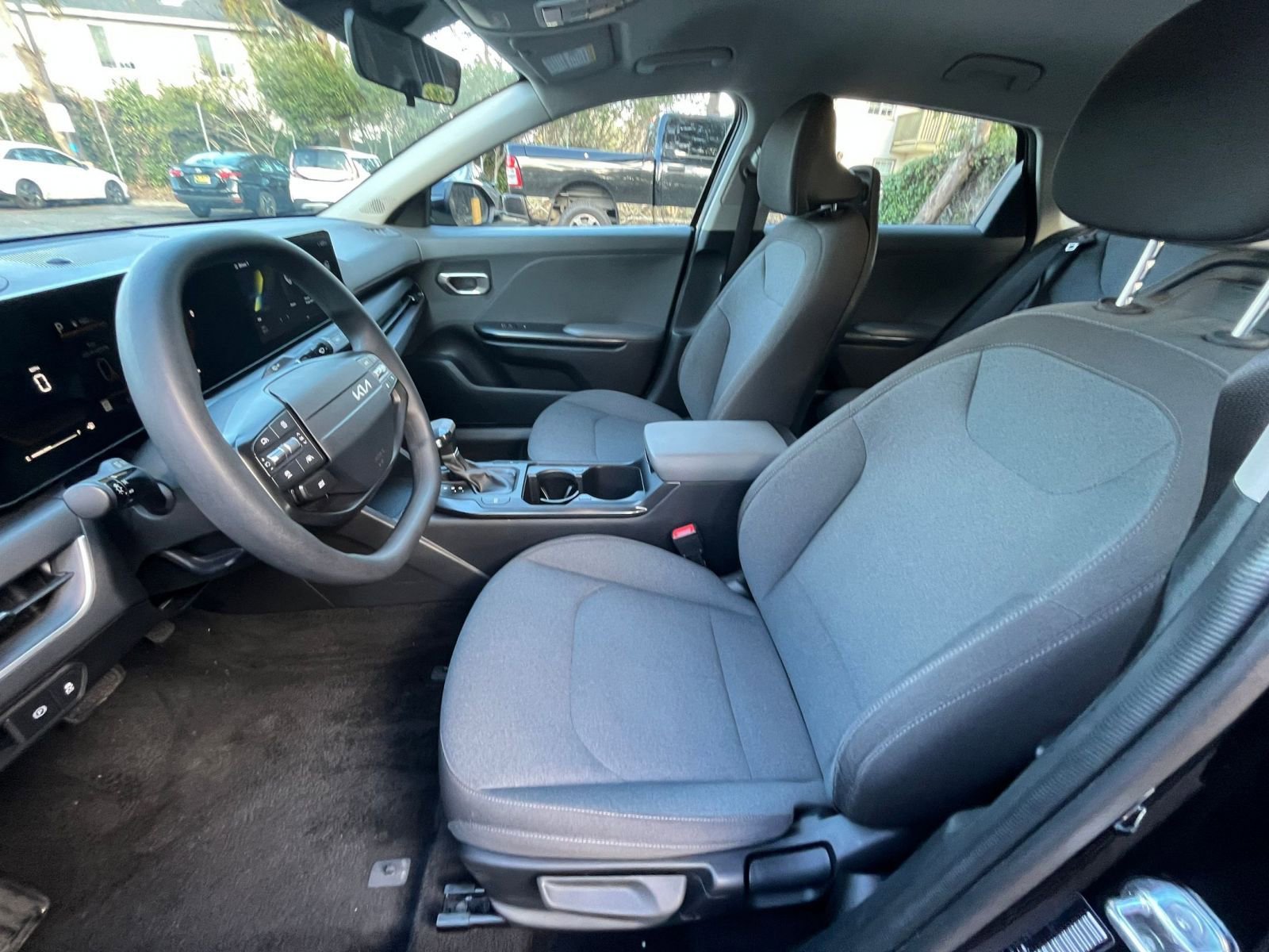 Thumbnail: 2025 Kia K4 - 25