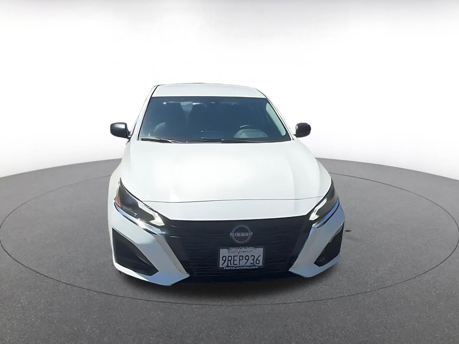 Thumbnail: 2025 Nissan Altima - 4