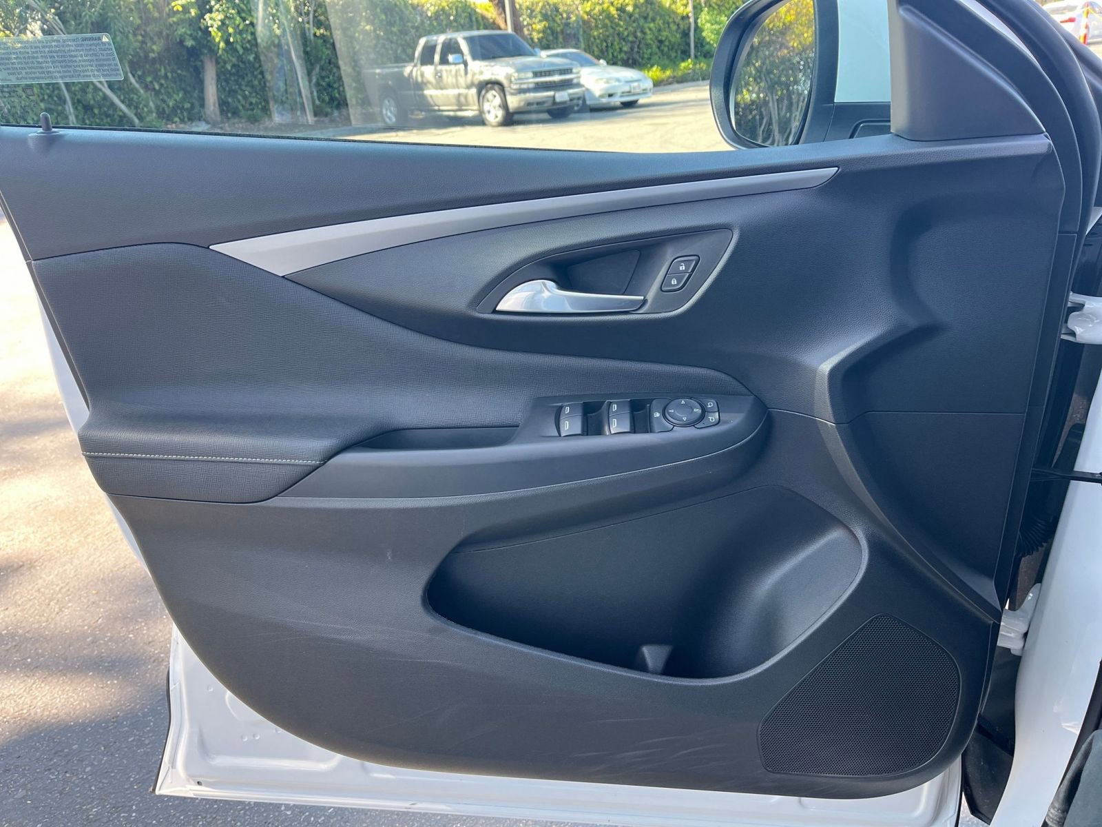 Thumbnail: 2025 Buick Envista - 18