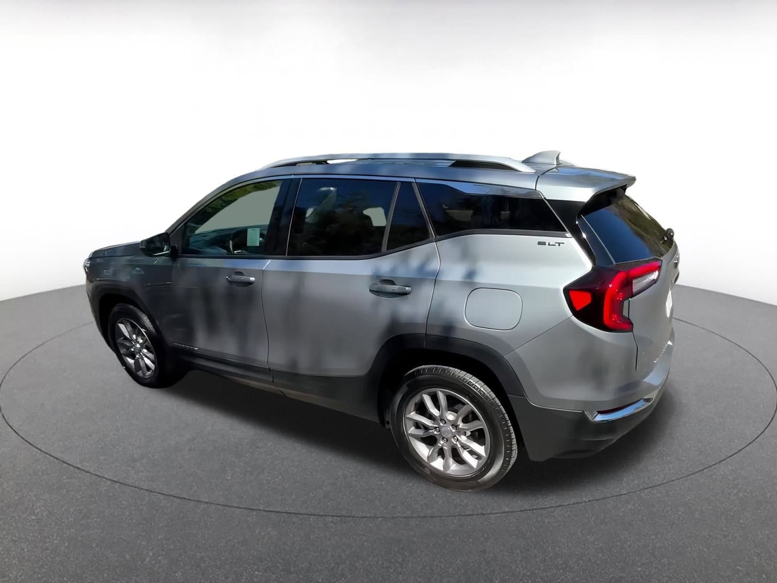 Thumbnail: 2024 GMC Terrain - 10