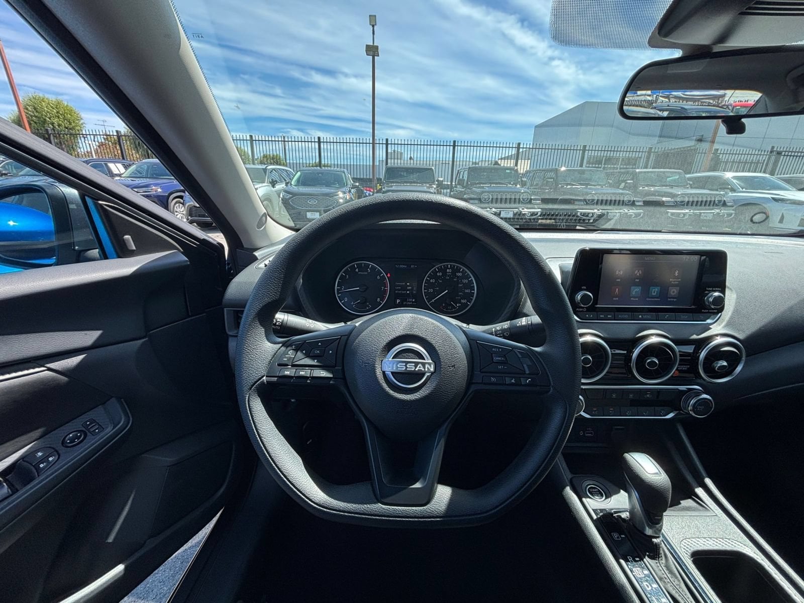 Thumbnail: 2025 Nissan Sentra - 31