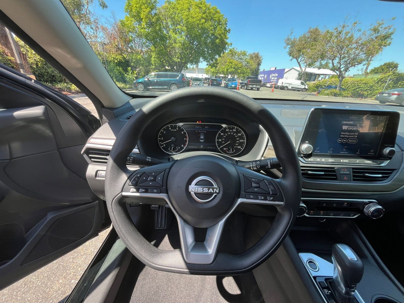 Thumbnail: 2025 Nissan Altima - 33