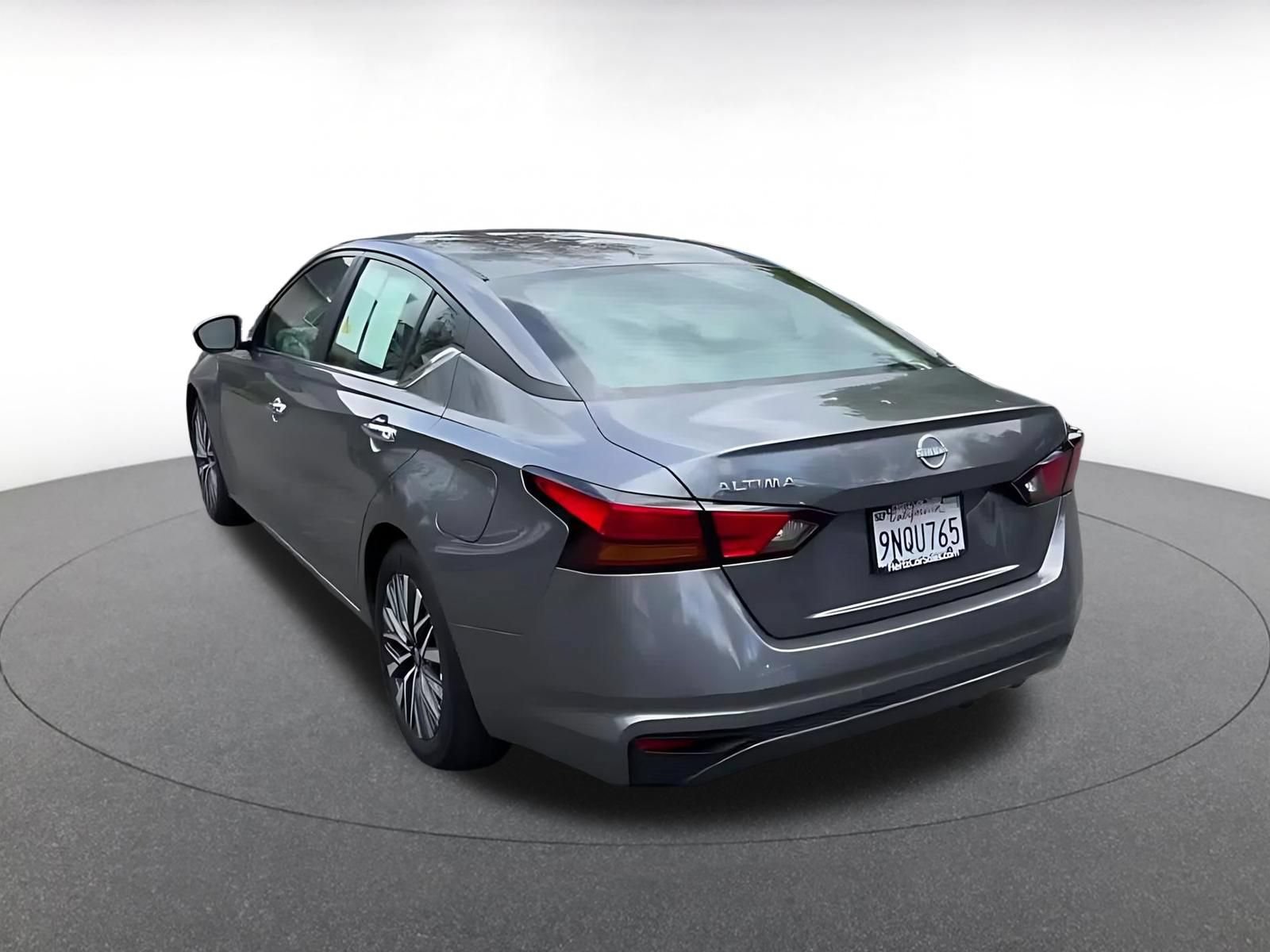 Thumbnail: 2025 Nissan Altima - 10
