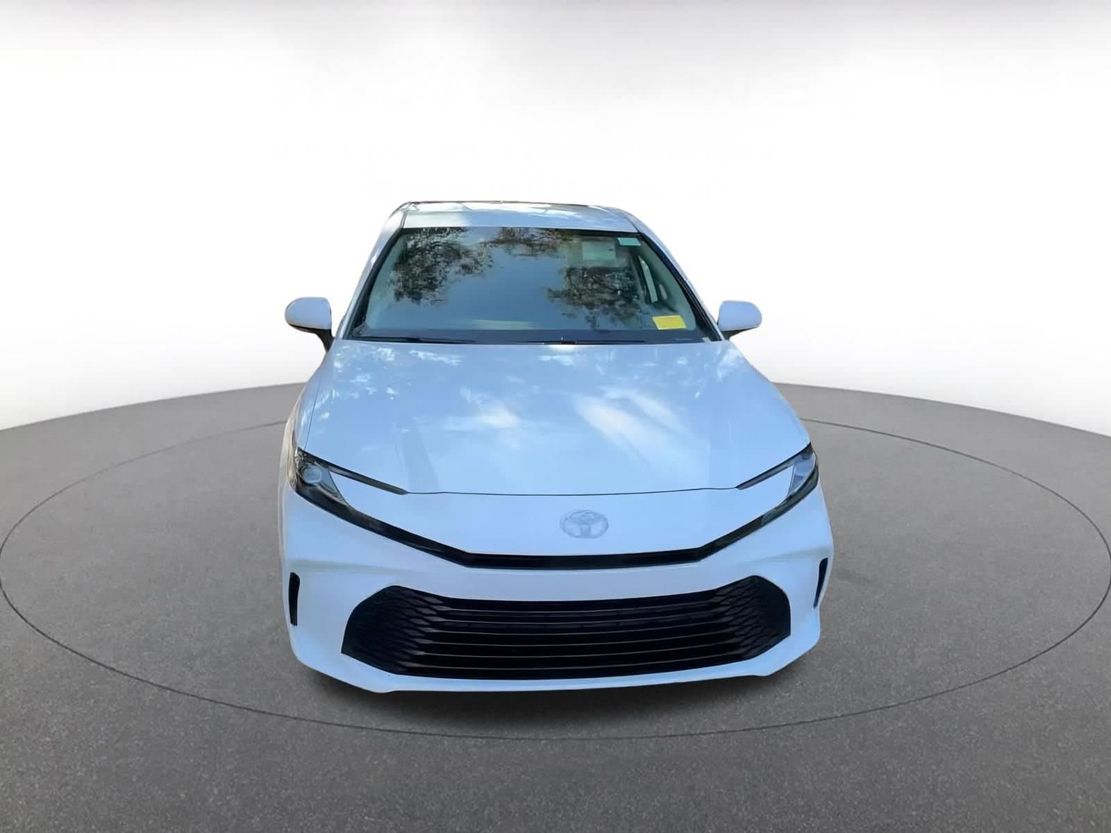 Thumbnail: 2025 Toyota Camry - 4