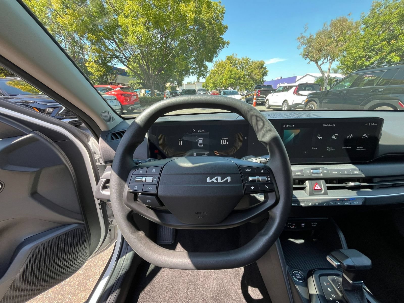 Thumbnail: 2026 Kia K4 - 28