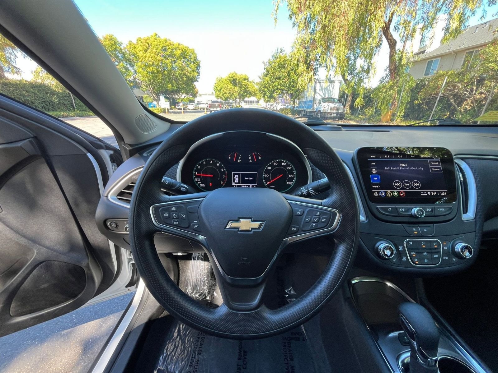 Thumbnail: 2024 Chevrolet Malibu - 33