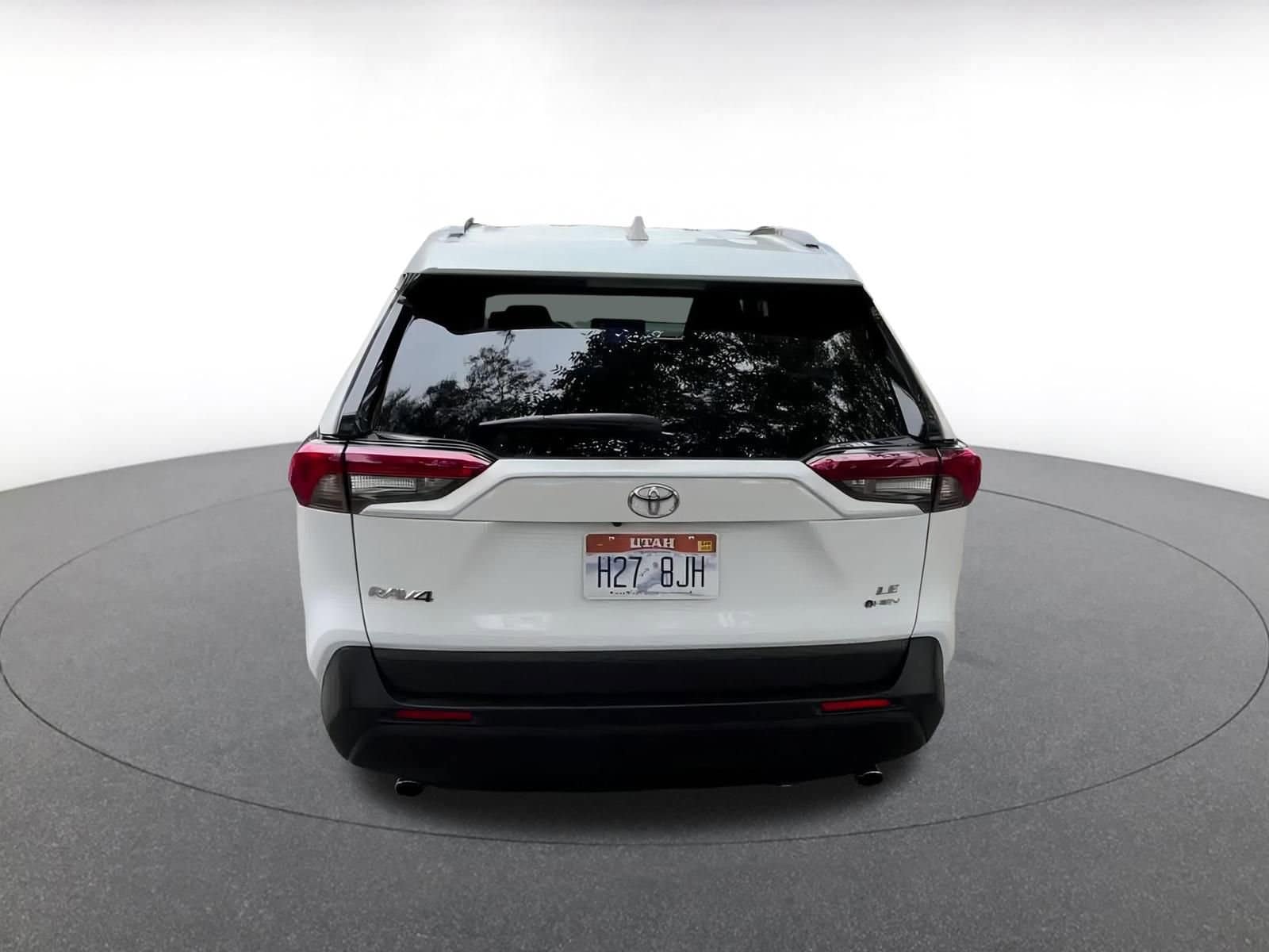 Thumbnail: 2025 Toyota RAV4 - 12