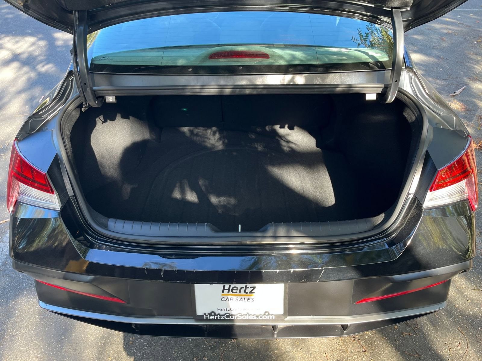 Thumbnail: 2025 Hyundai Elantra - 29