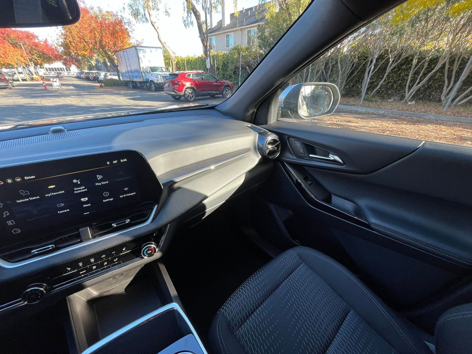 Thumbnail: 2025 Chevrolet Equinox - 34