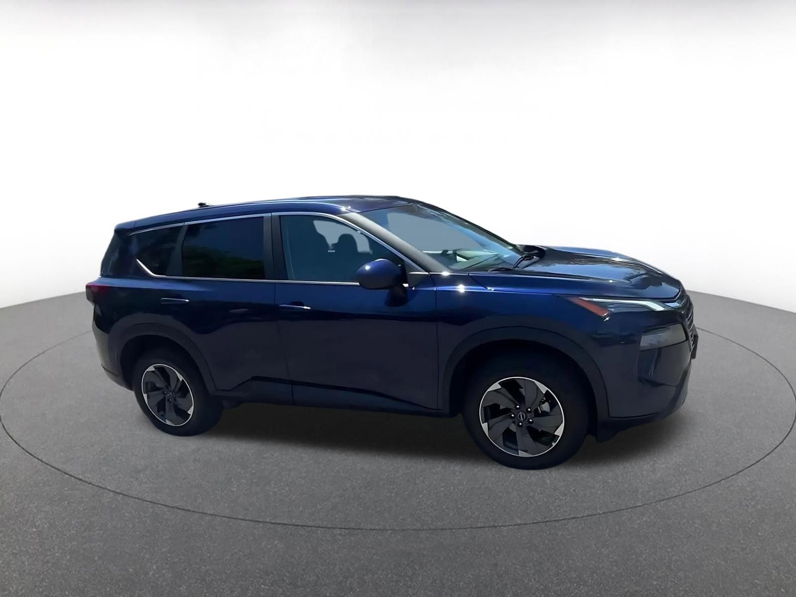 Thumbnail: 2025 Nissan Rogue - 2