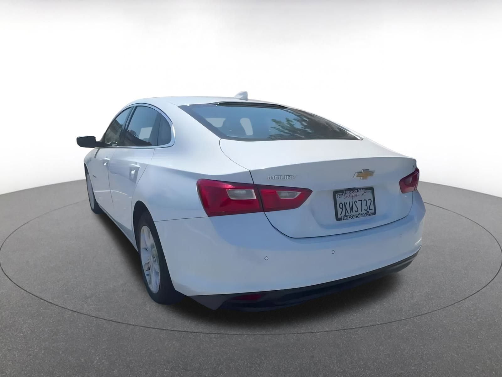 Thumbnail: 2024 Chevrolet Malibu - 9