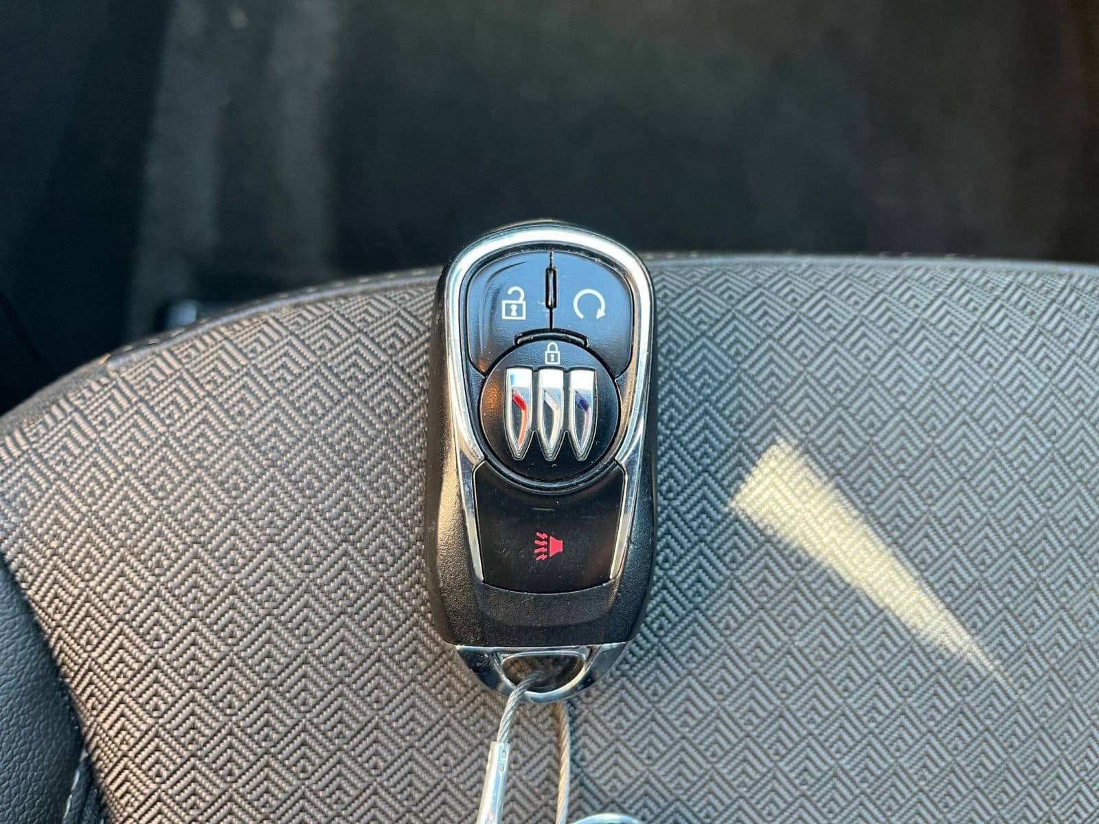 Thumbnail: 2025 Buick Encore GX - 21