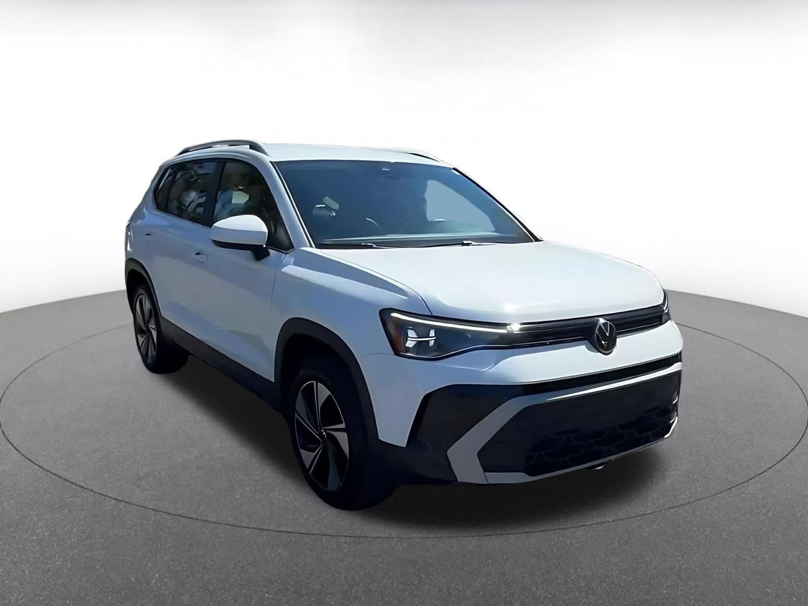 Thumbnail: 2026 Volkswagen Taos - 3