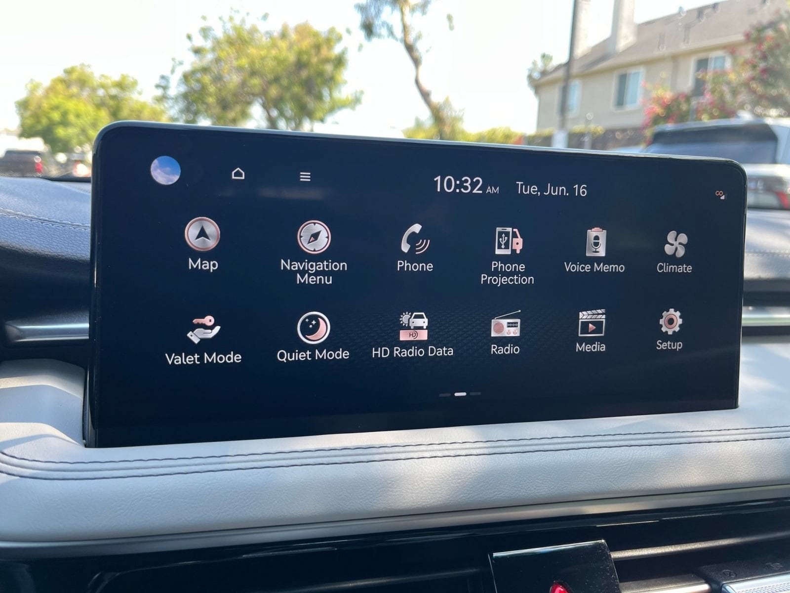 Thumbnail: 2025 Genesis G70 - 21