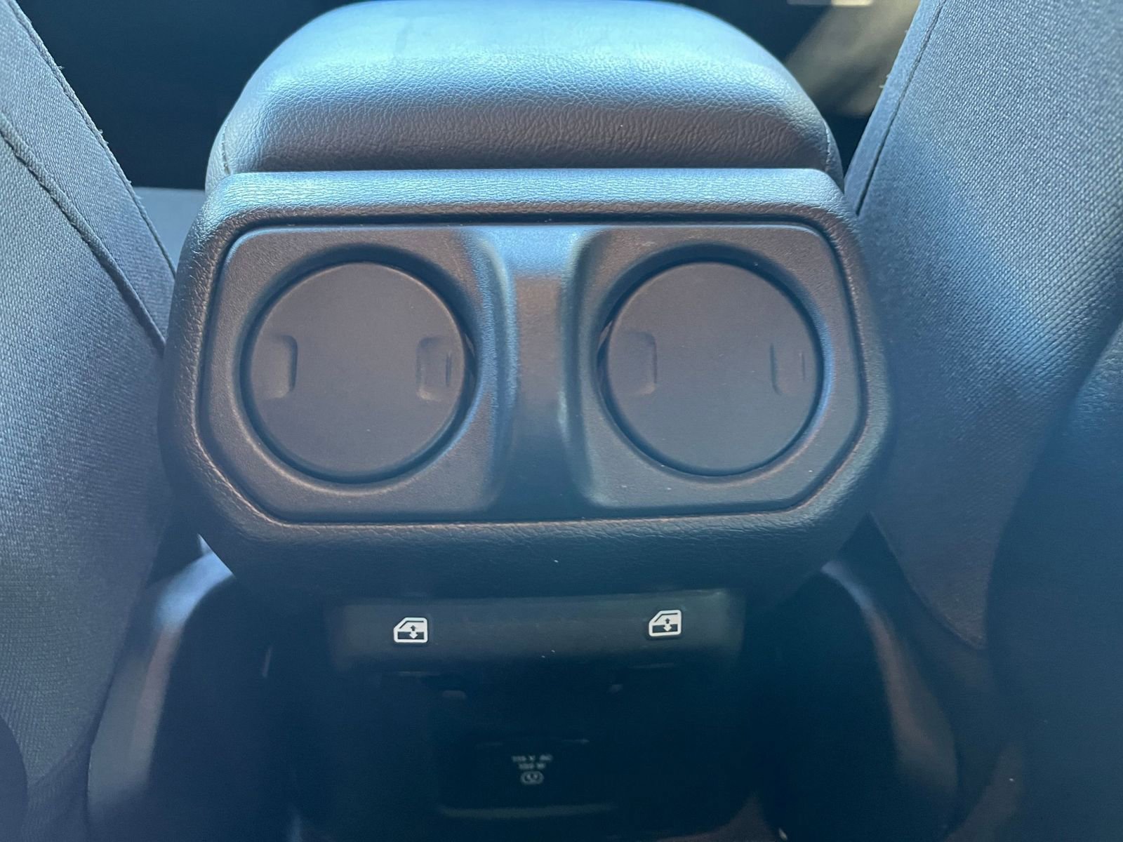 Thumbnail: 2025 Jeep Wrangler - 23