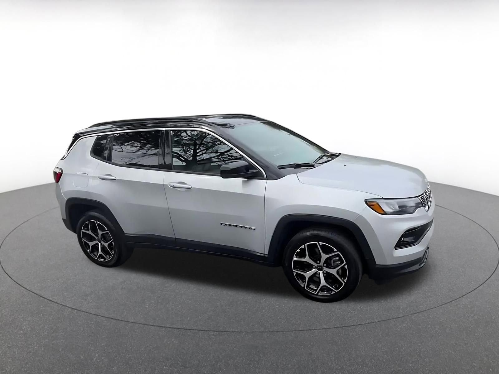 Thumbnail: 2025 Jeep Compass - 2