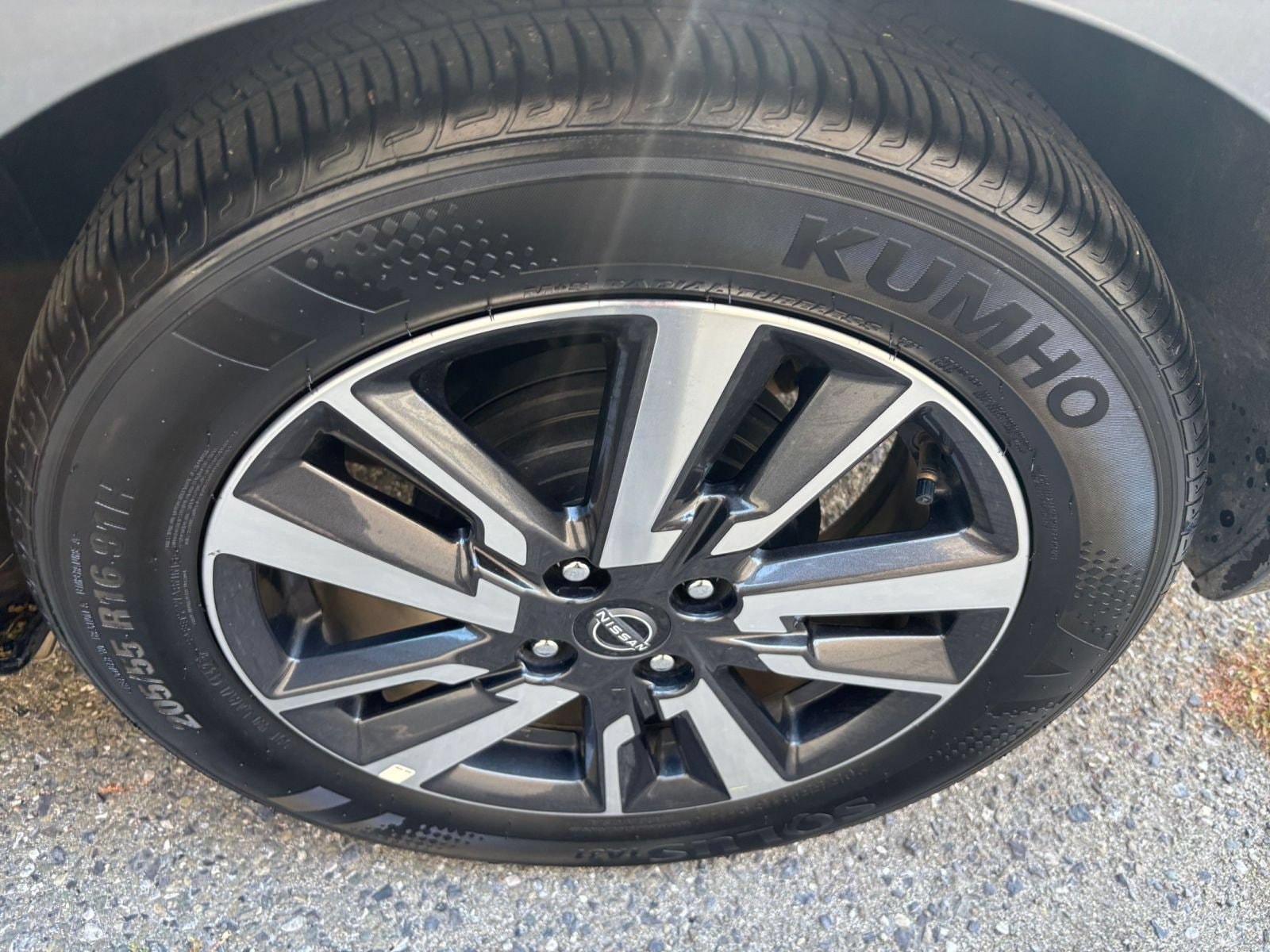 Thumbnail: 2025 Nissan Versa - 27