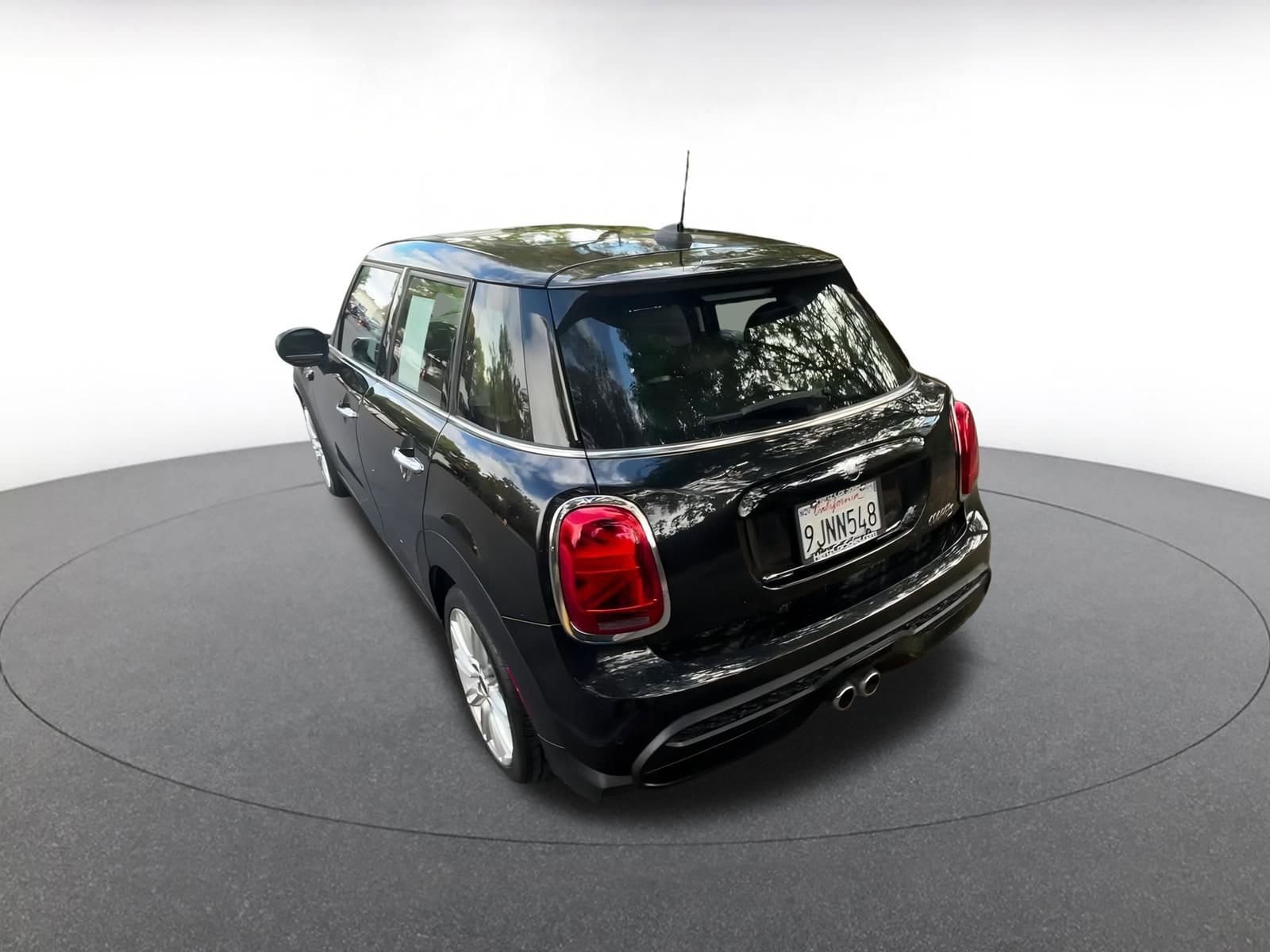 Thumbnail: 2024 MINI Cooper Hardtop - 11