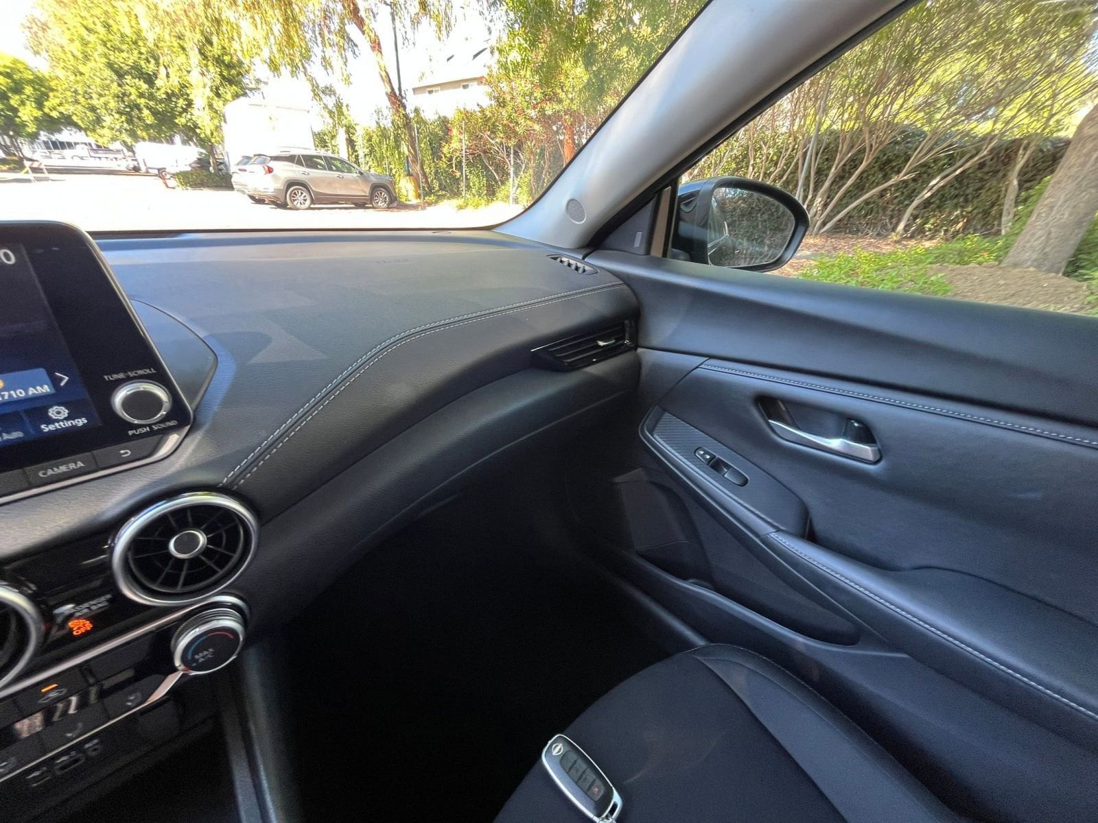 Thumbnail: 2024 Nissan Sentra - 33