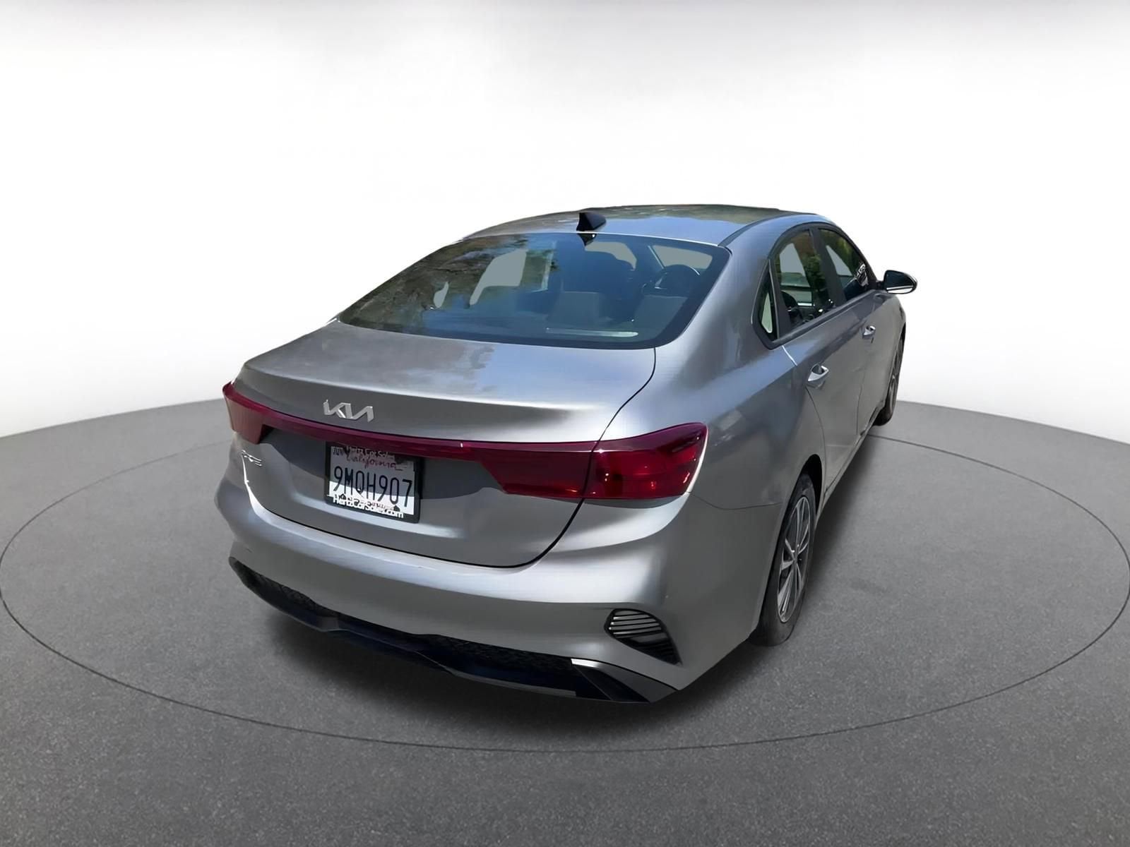 Thumbnail: 2024 Kia Forte - 10