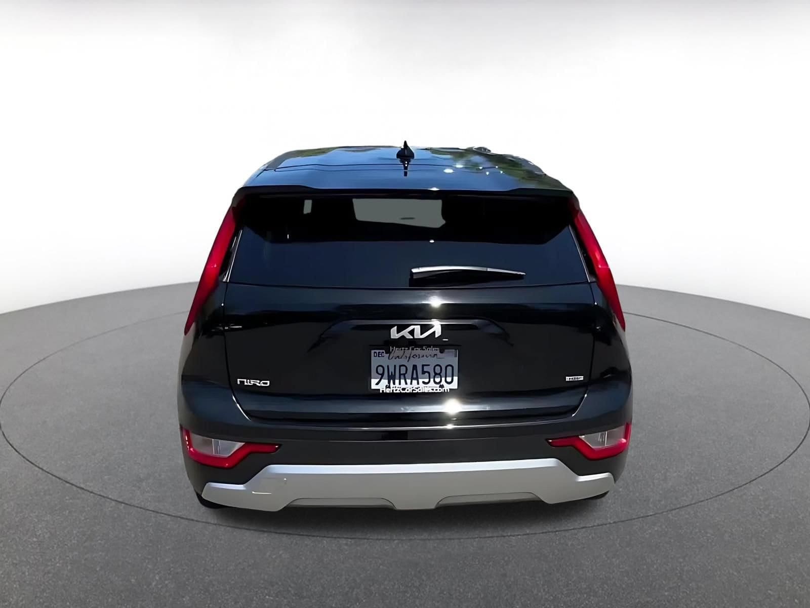 Thumbnail: 2026 Kia Niro - 11