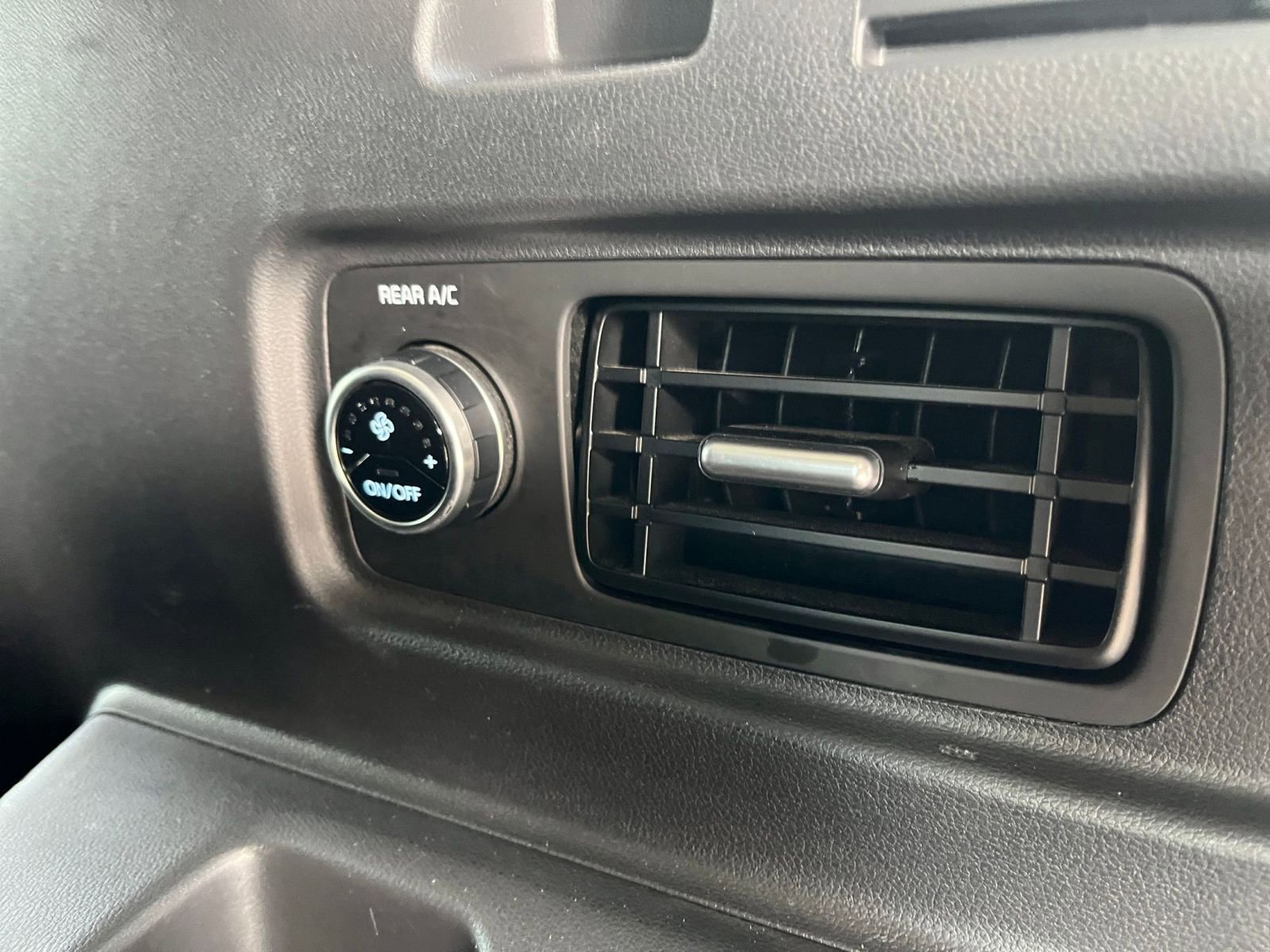 Thumbnail: 2025 Hyundai Santa Fe - 24