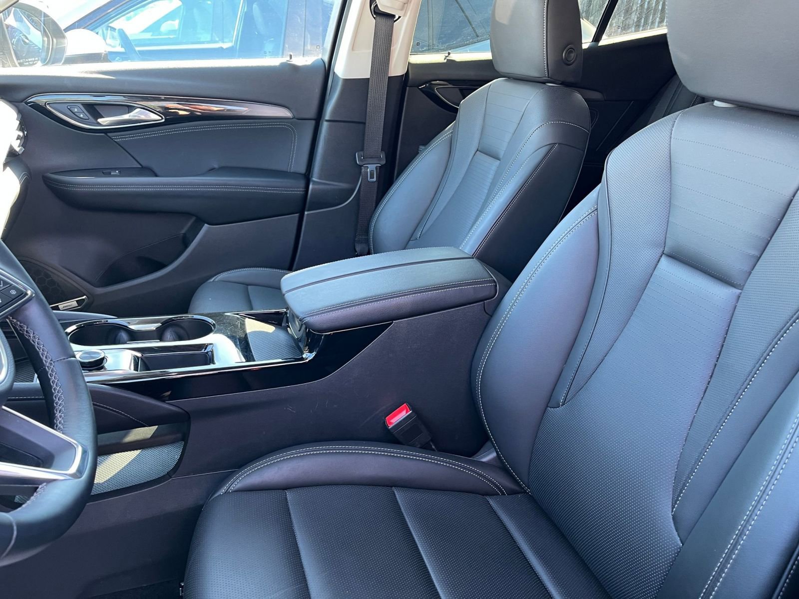 Thumbnail: 2024 Buick Envision - 28