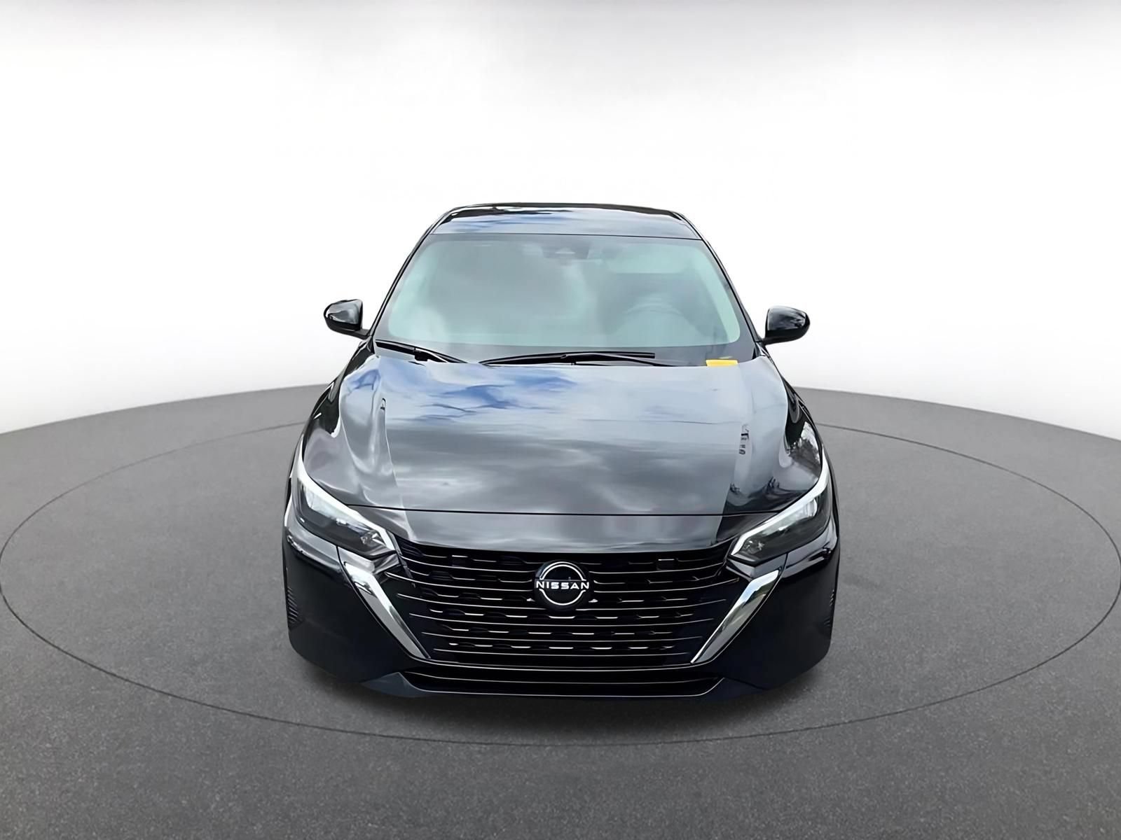 Thumbnail: 2025 Nissan Sentra - 4