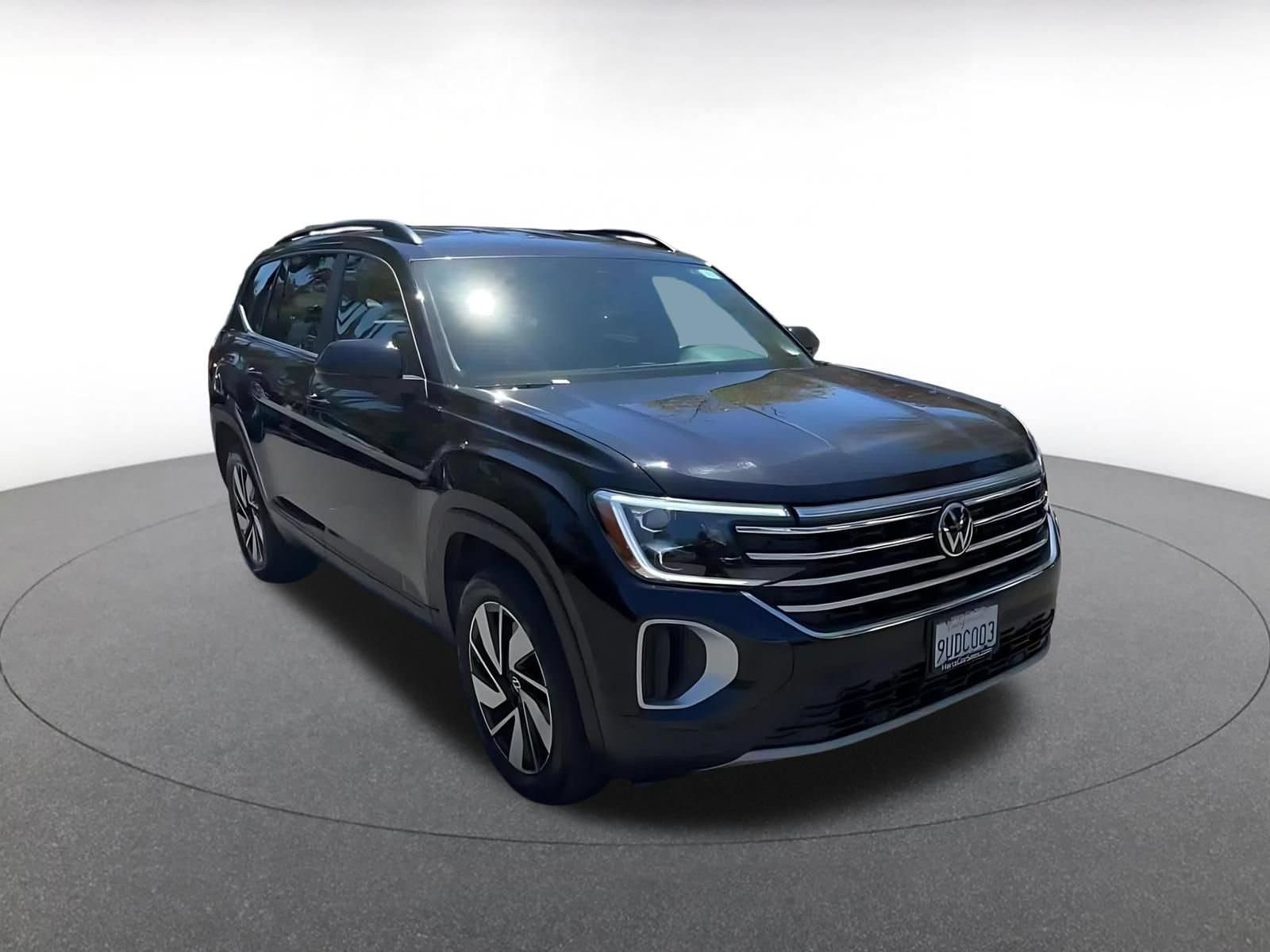 Thumbnail: 2026 Volkswagen Atlas - 3