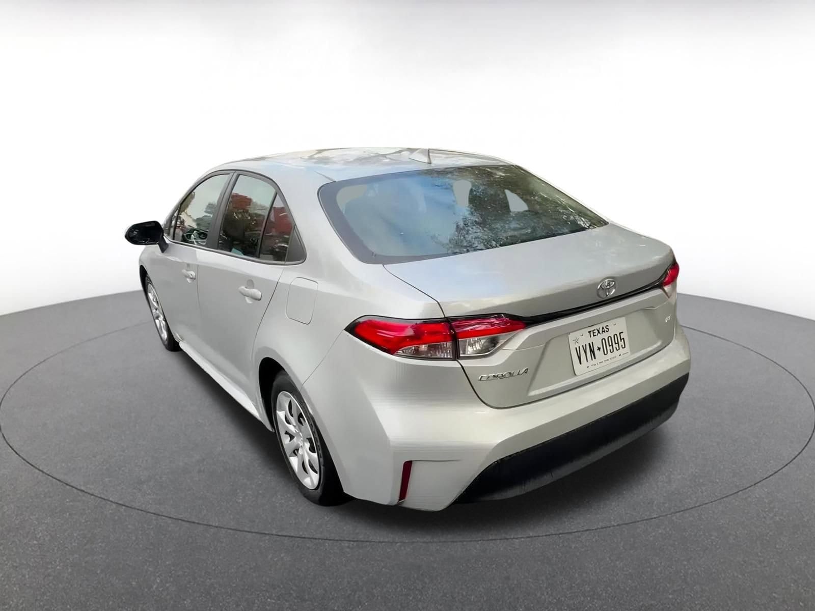 Thumbnail: 2025 Toyota Corolla - 11